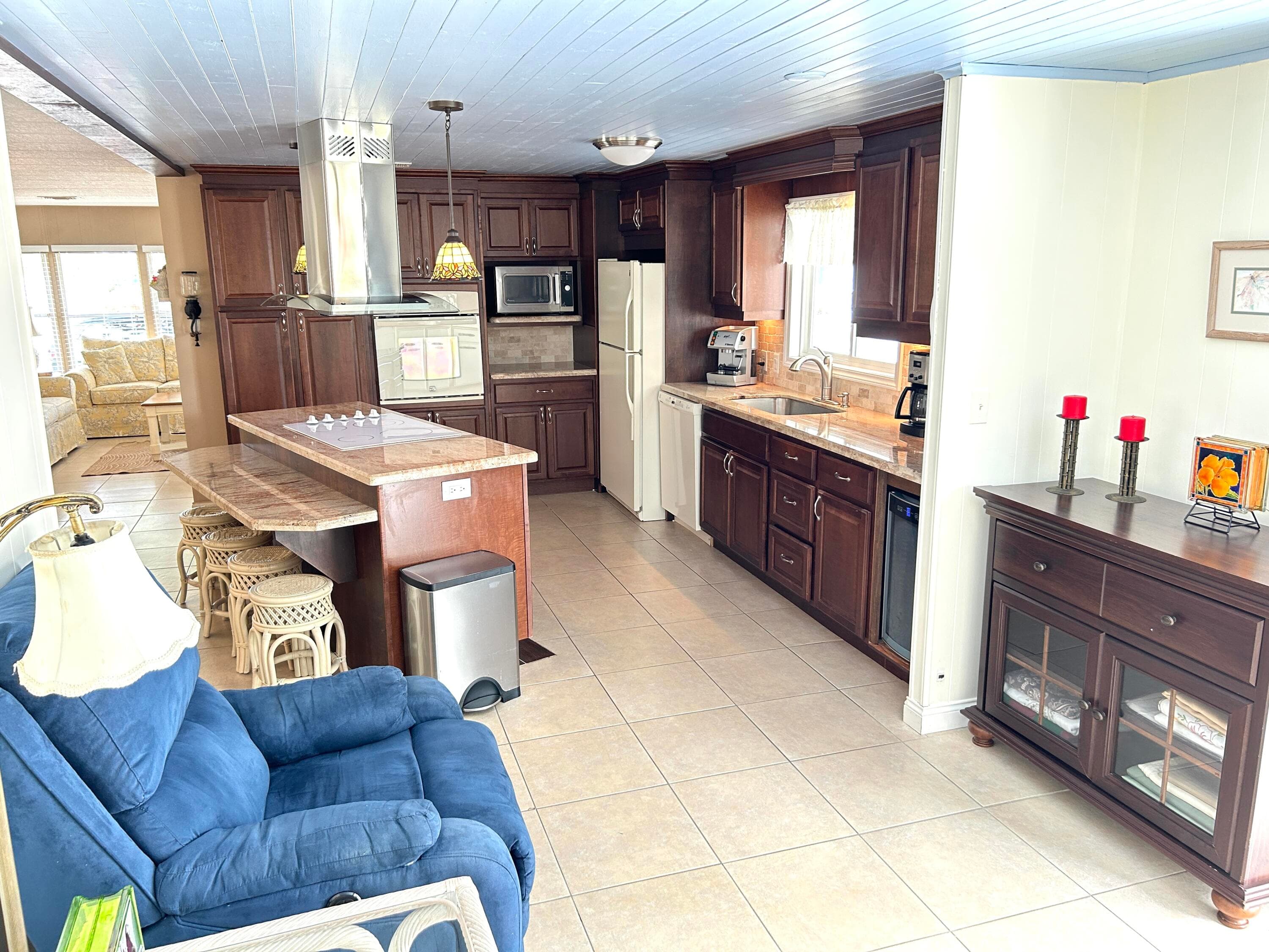 292 NW 53 Street, Deerfield Beach, FL 33064 13