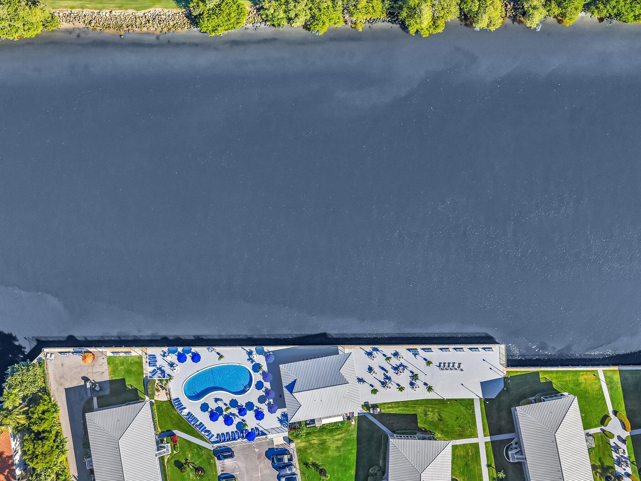 2542 S Federal Highway 0190, Boynton Beach, FL 33435 35