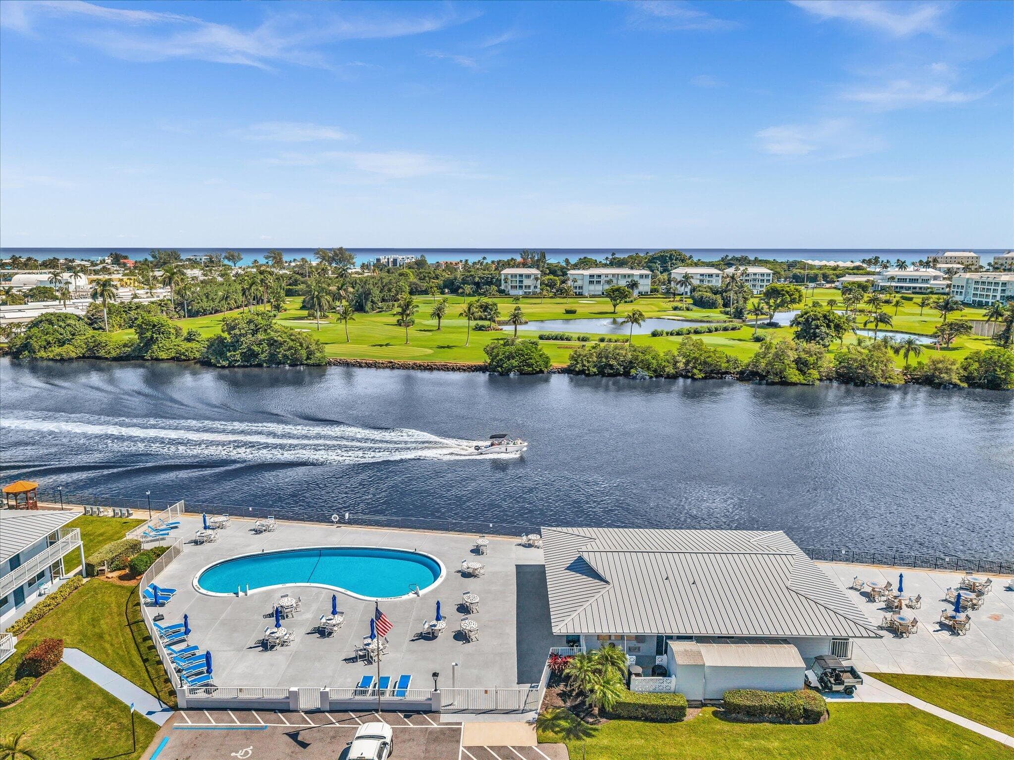 2542 S Federal Highway 0190, Boynton Beach, FL 33435 38