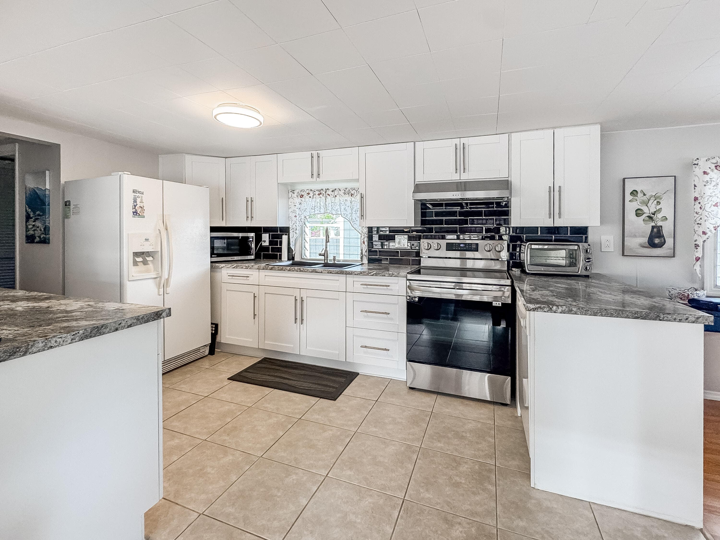 14553 Elmhurst Drive, Delray Beach, FL 33445 23