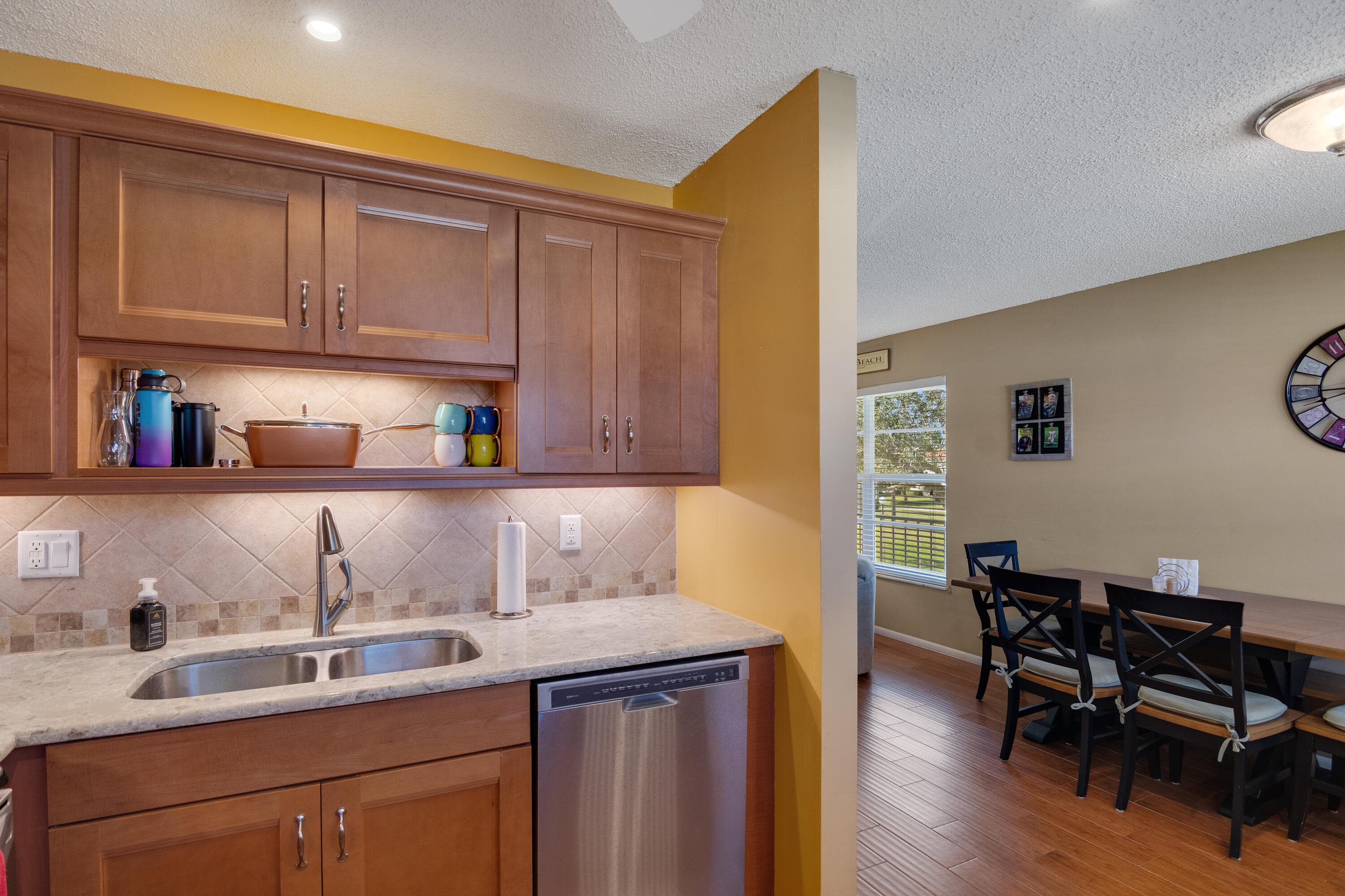 68 Royal Oak Court 202, Vero Beach, FL 32962 12