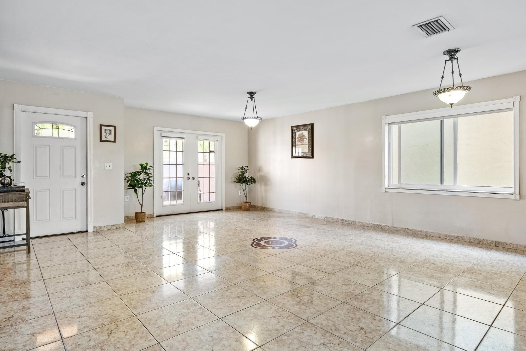 940 SW 96th Avenue, Pembroke Pines, FL 33025 6