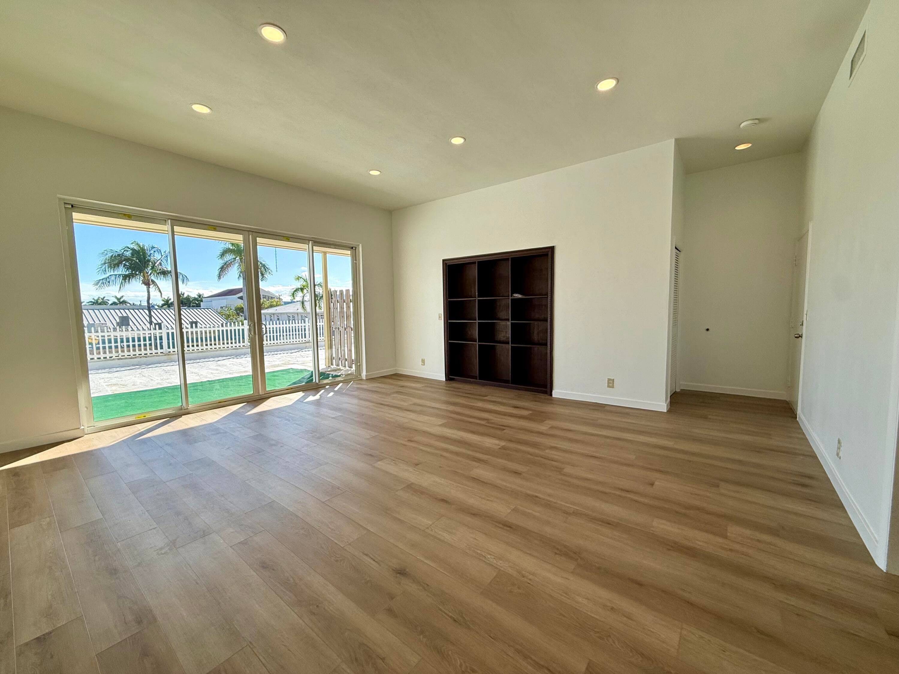 1165 E Atlantic Avenue A, Delray Beach, FL 33483