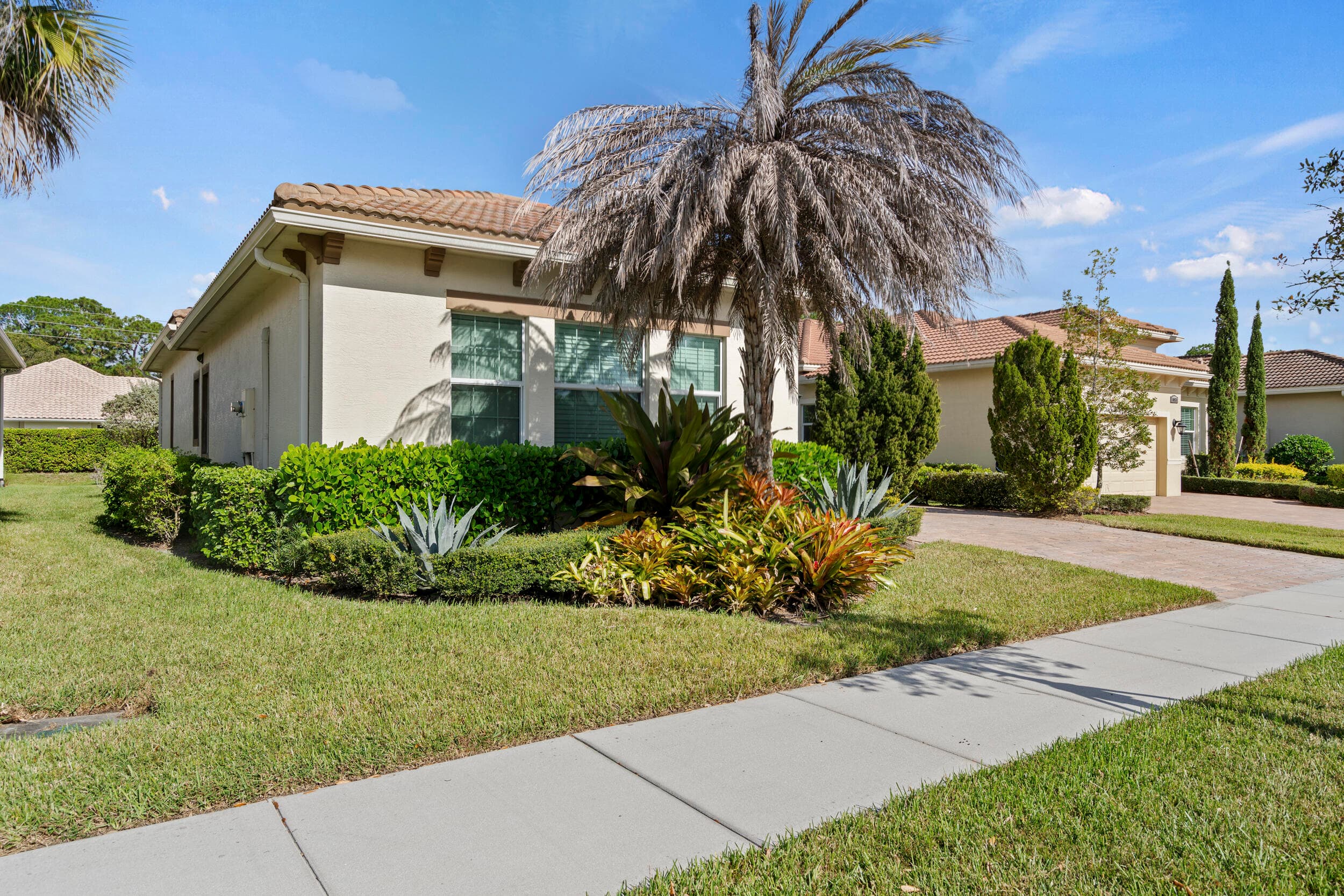 10937 SW Visconti Way, Port St. Lucie, FL 34986 4