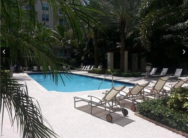 804 E Windward Way 119, Lantana, FL 33462 18