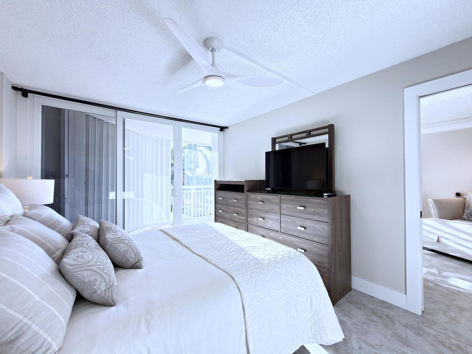 3546 S Ocean Boulevard 316, South Palm Beach, FL 33480 22
