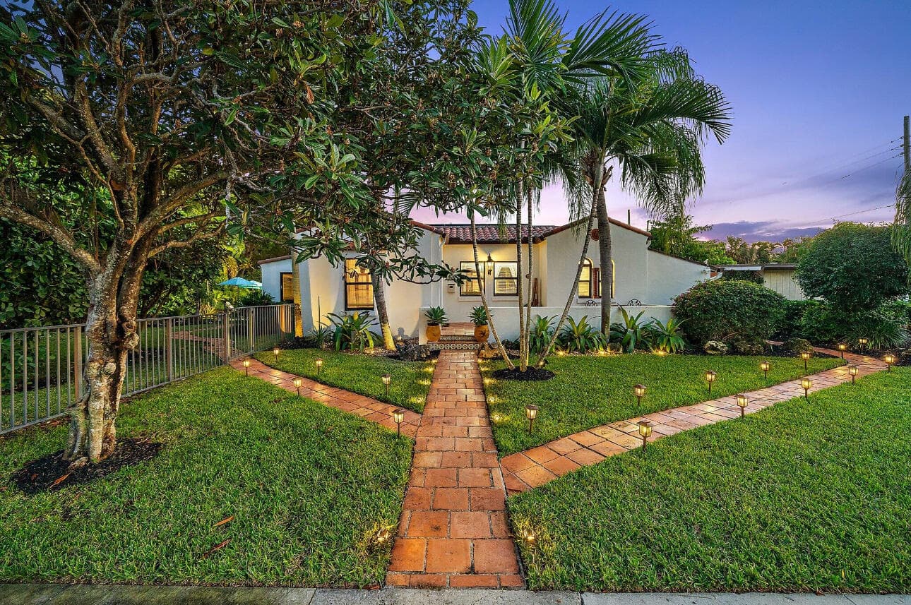 400 33rd Street, West Palm Beach, FL 33407 2