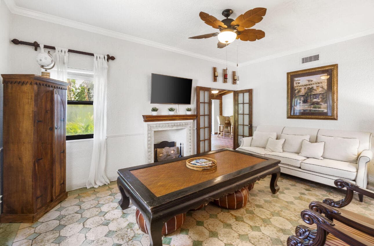 400 33rd Street, West Palm Beach, FL 33407 15