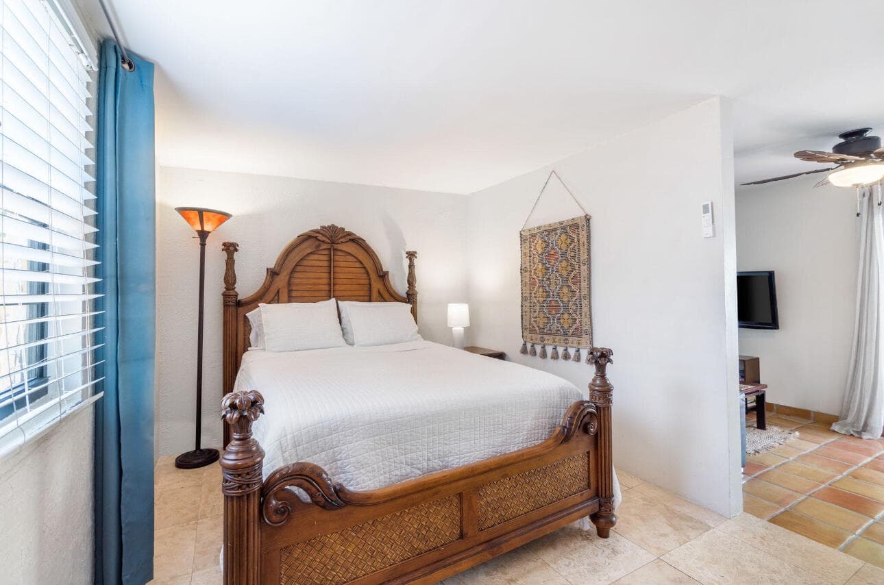 400 33rd Street, West Palm Beach, FL 33407 48