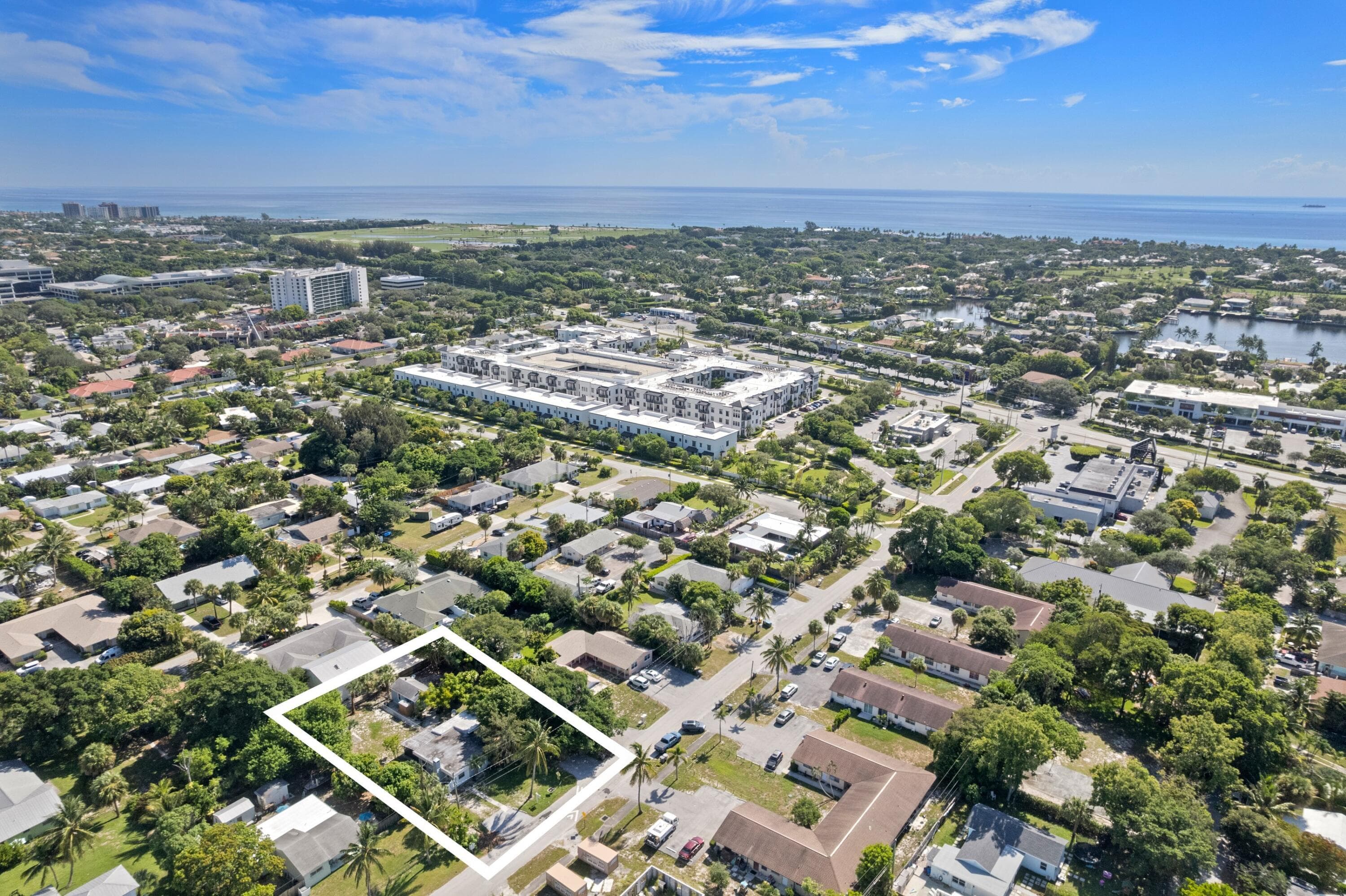 1831 Juno Road, North Palm Beach, FL 33408 8