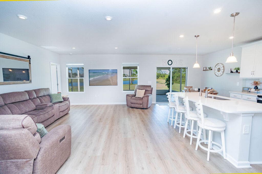 4198 Keeson Circle, Vero Beach, FL 32967 11