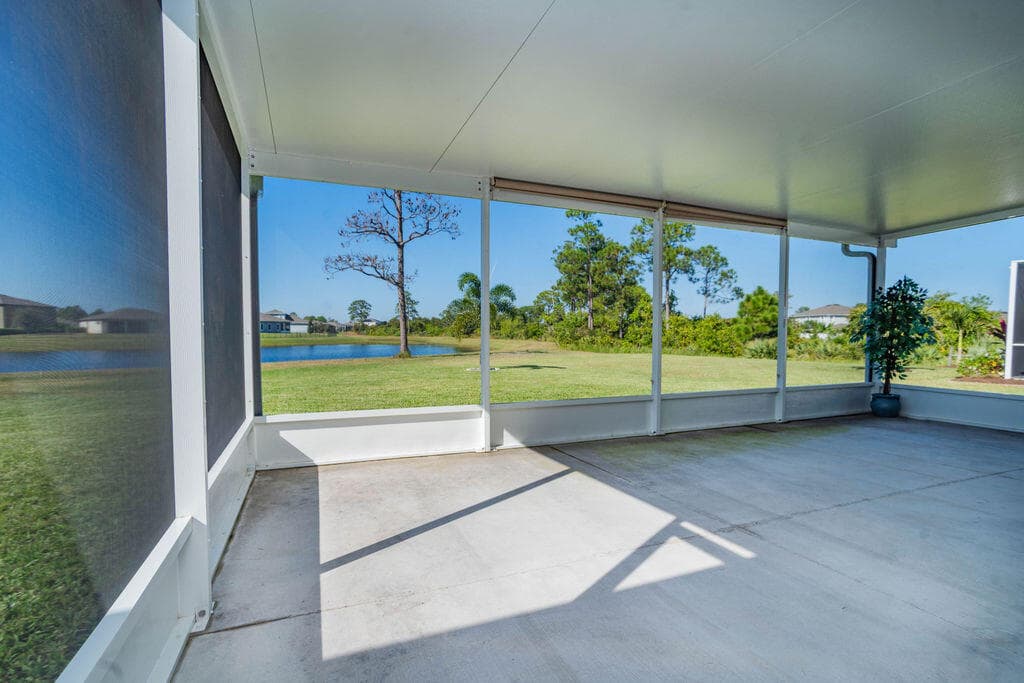 4198 Keeson Circle, Vero Beach, FL 32967 45