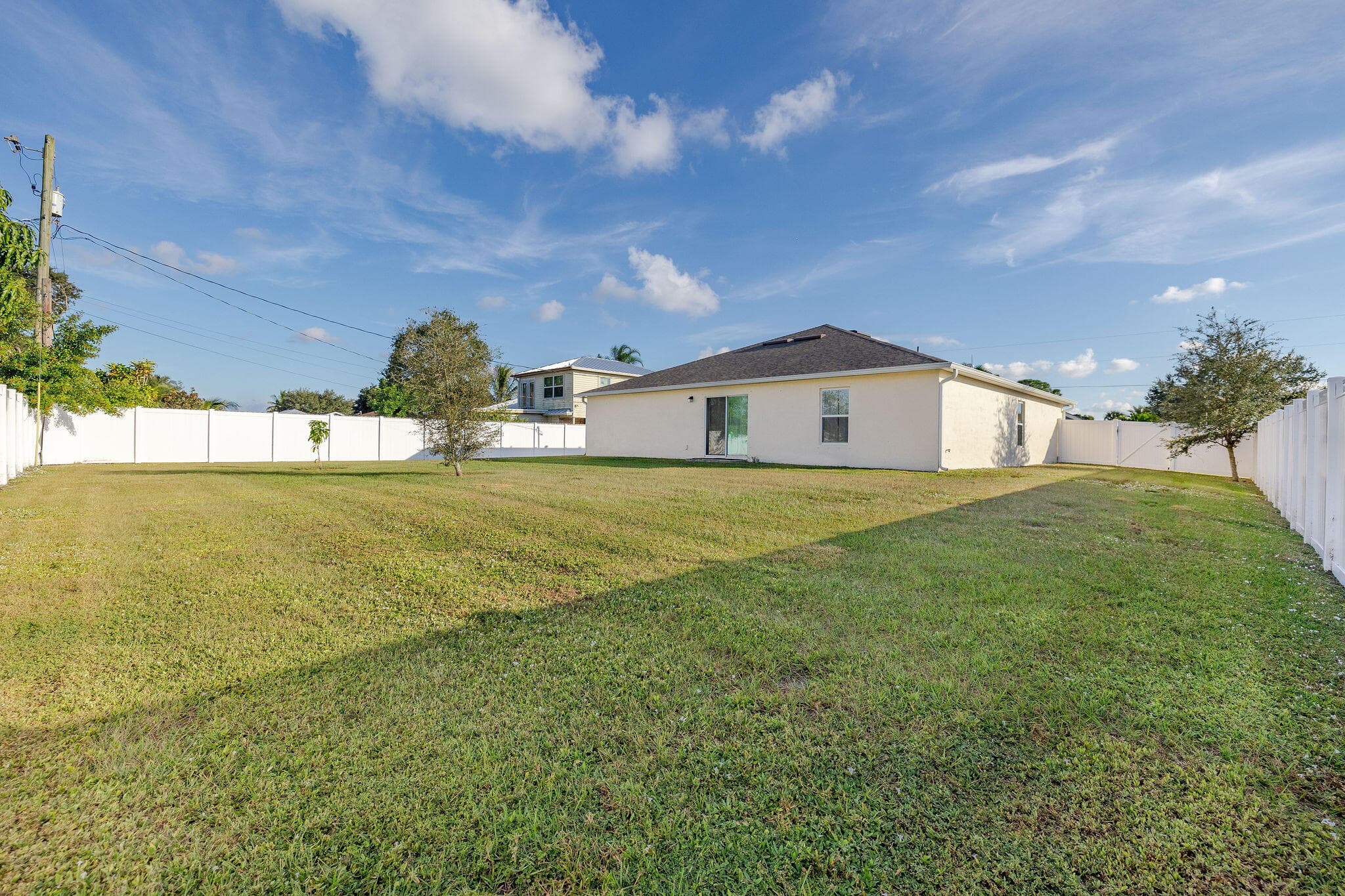 597 NW Kilpatrick Avenue, Port St. Lucie, FL 34983 4