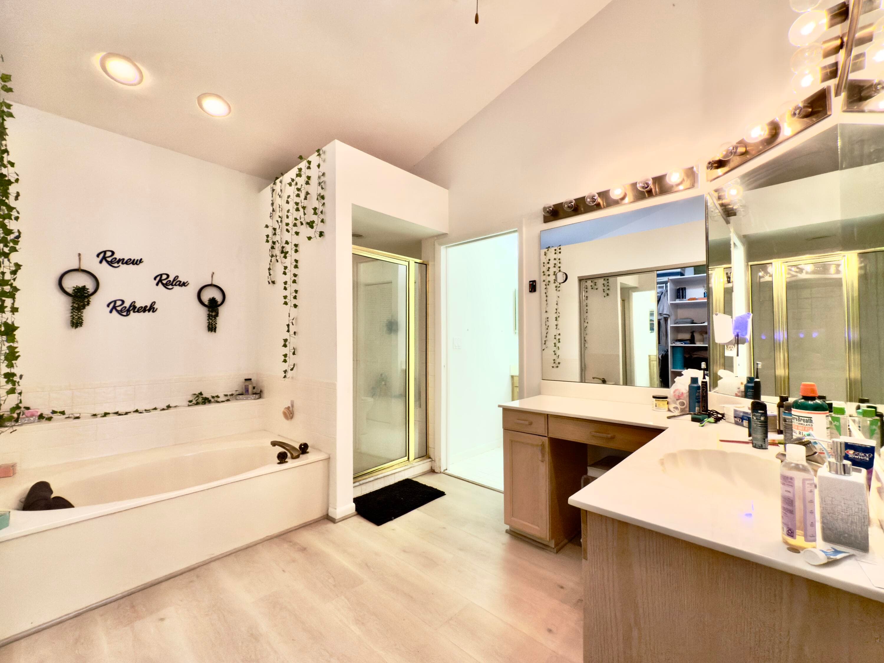 8491 Heather Place, Boynton Beach, FL 33472 16