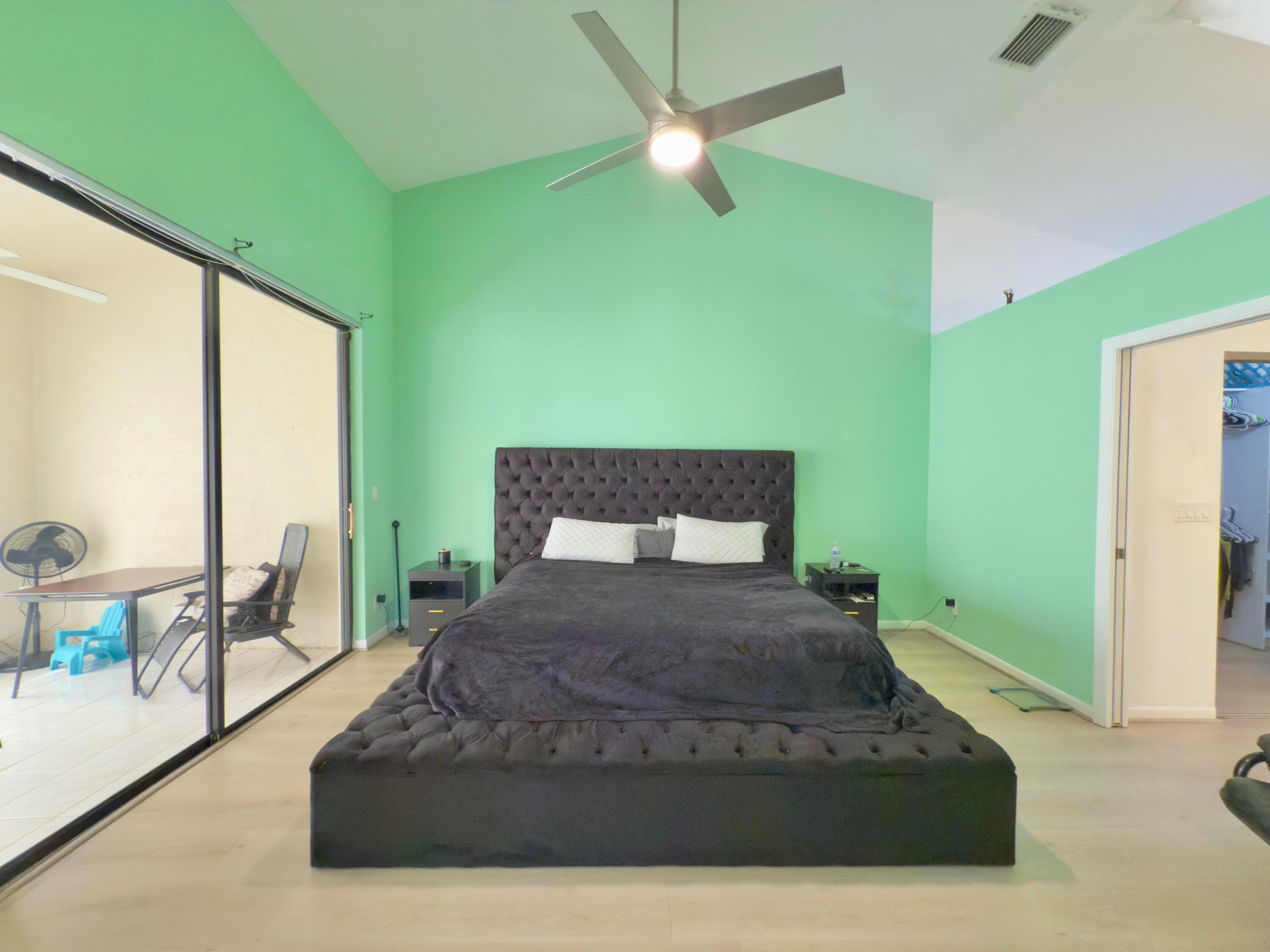 8491 Heather Place, Boynton Beach, FL 33472 14