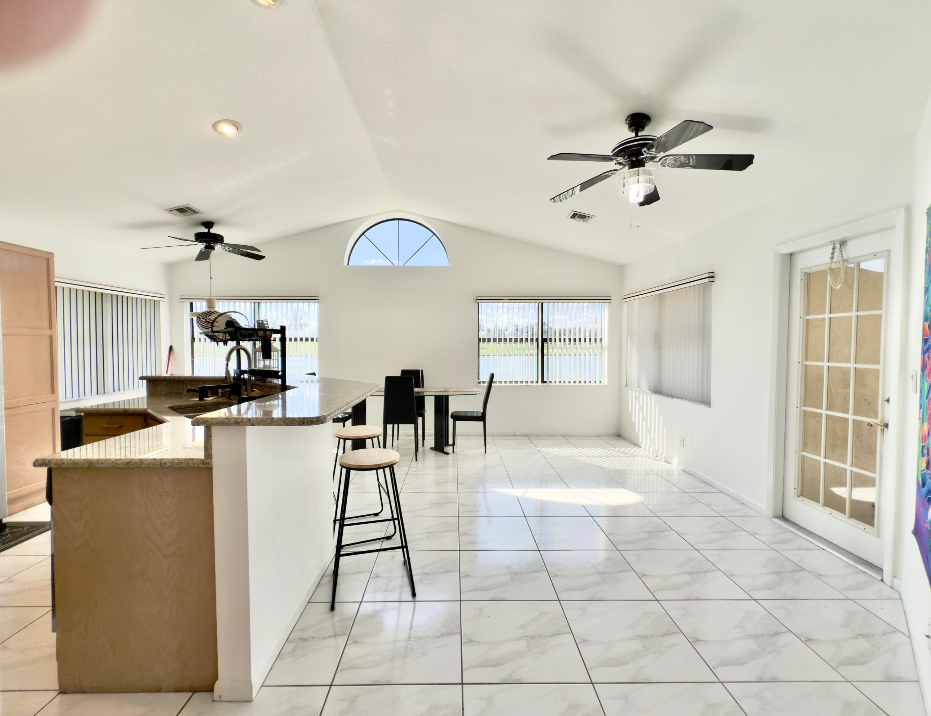 8491 Heather Place, Boynton Beach, FL 33472 10
