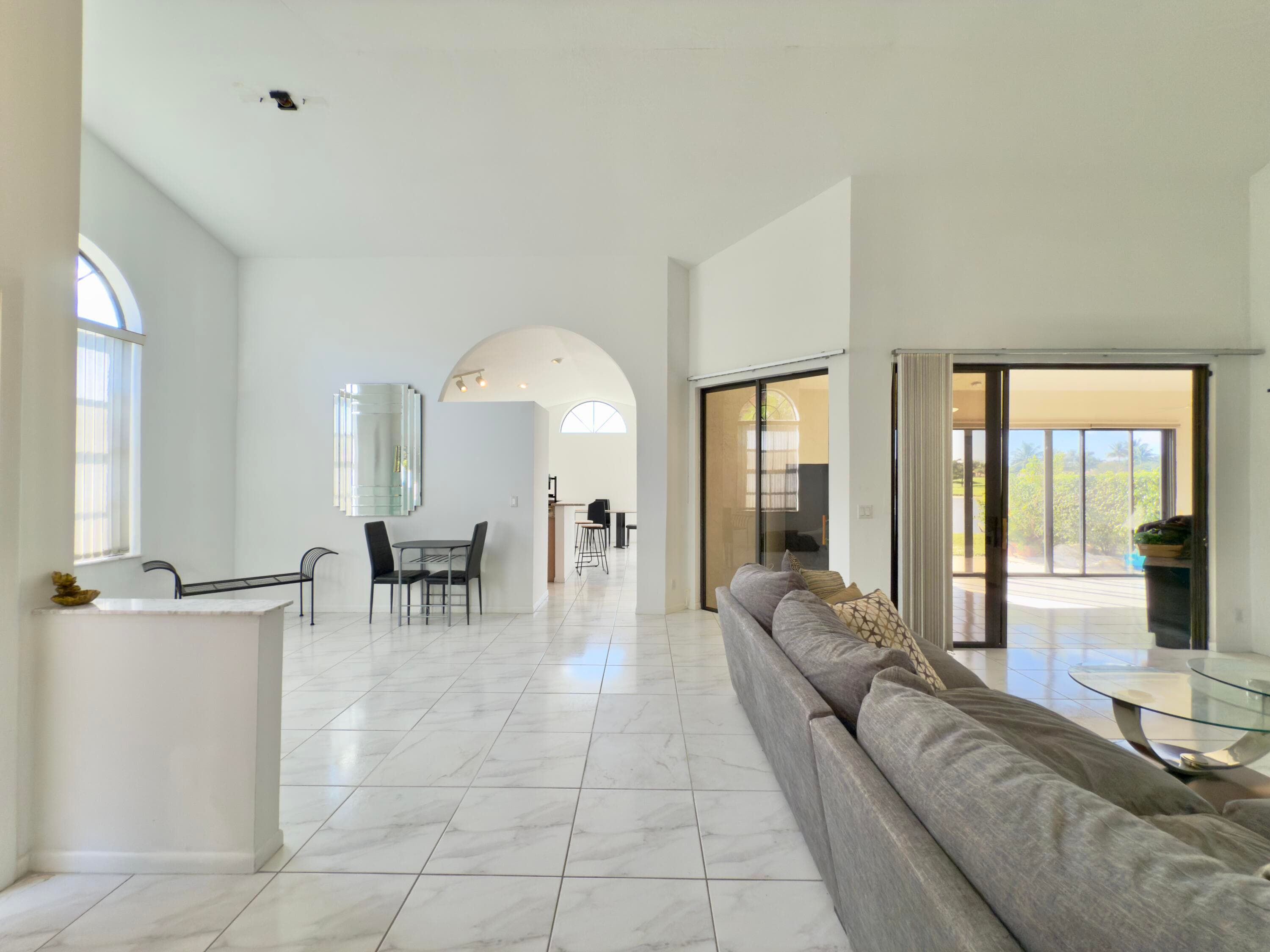 8491 Heather Place, Boynton Beach, FL 33472 5
