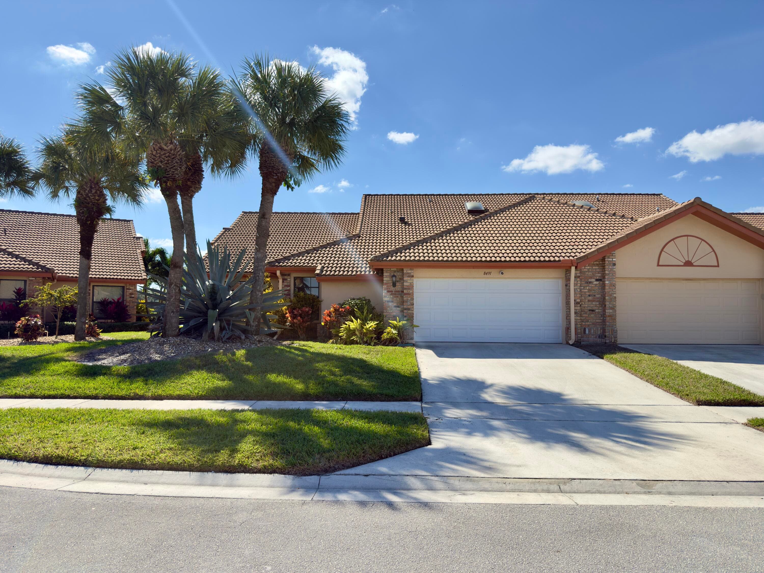 8491 Heather Place, Boynton Beach, FL 33472 2