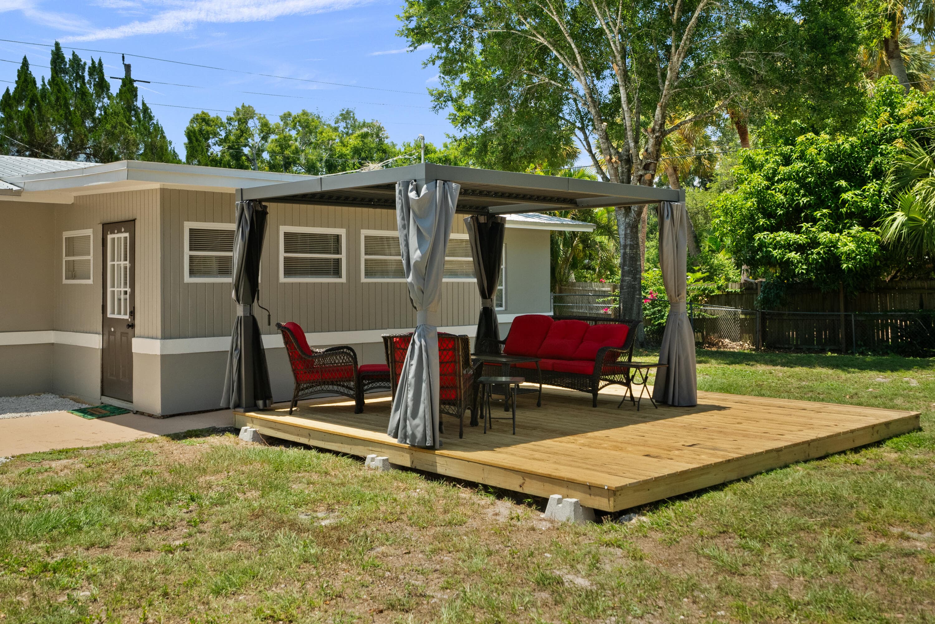 4220 Sunrise Boulevard, Fort Pierce, FL 34982 23