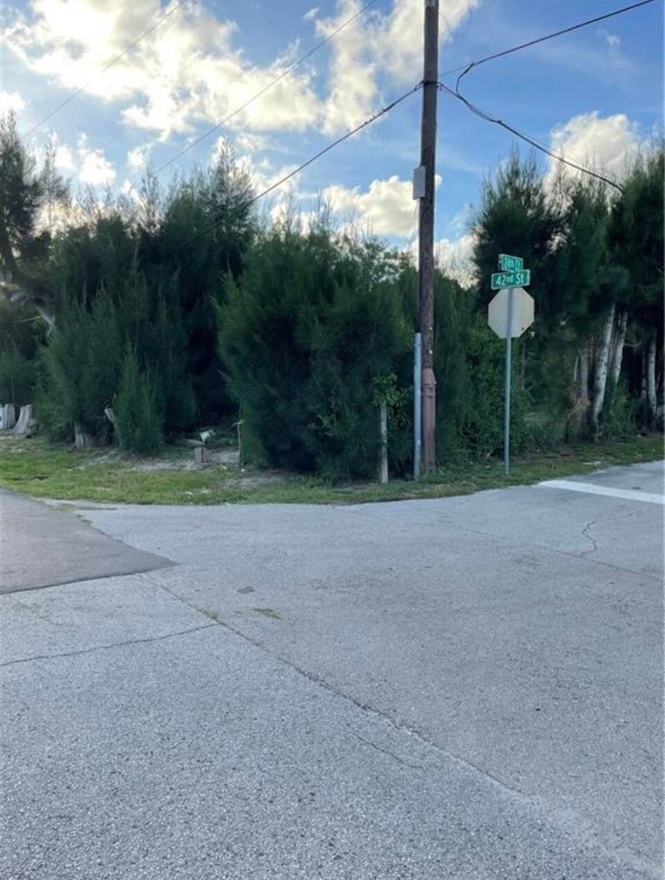 2432 42nd Street, Vero Beach, FL 32967 5