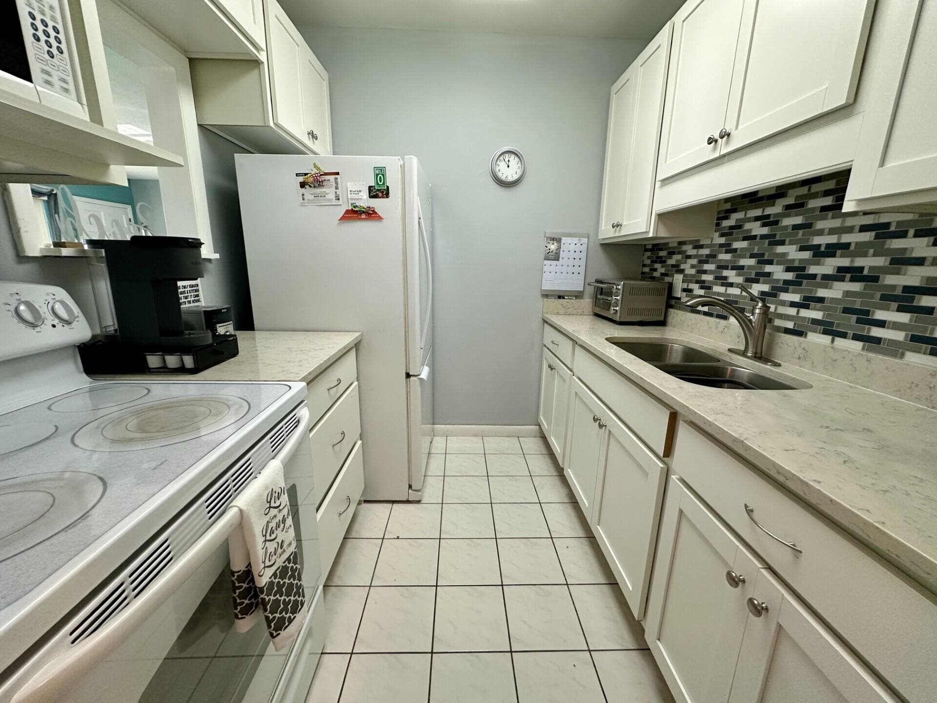 1001 NE 8th Avenue 102, Delray Beach, FL 33483 8