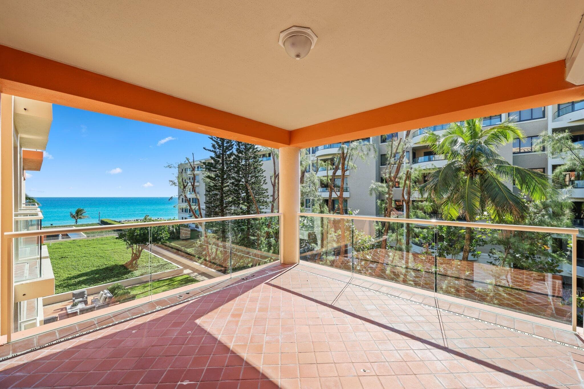 2 N Breakers Row S32, Palm Beach, FL 33480 23