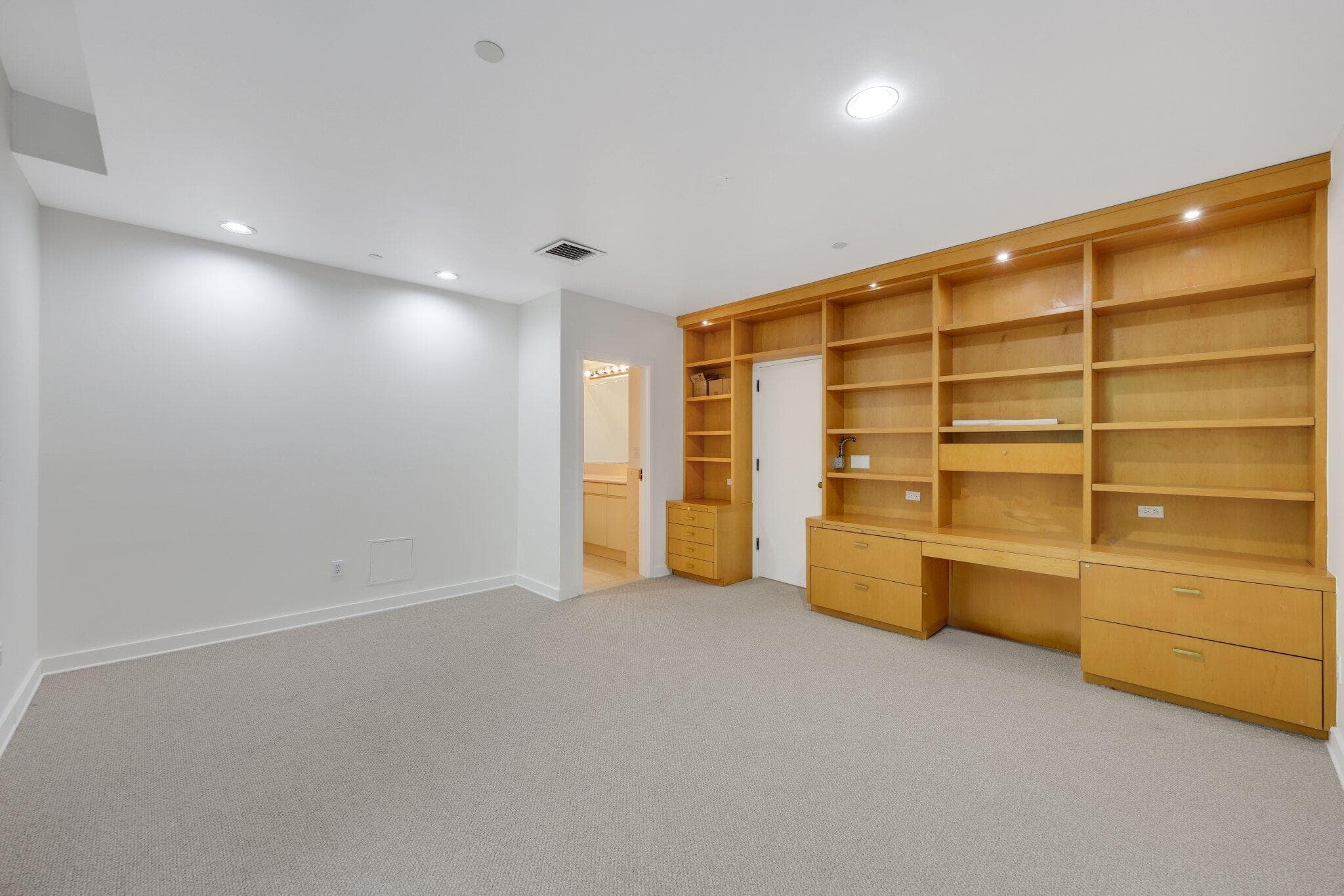 2 N Breakers Row S32, Palm Beach, FL 33480 43