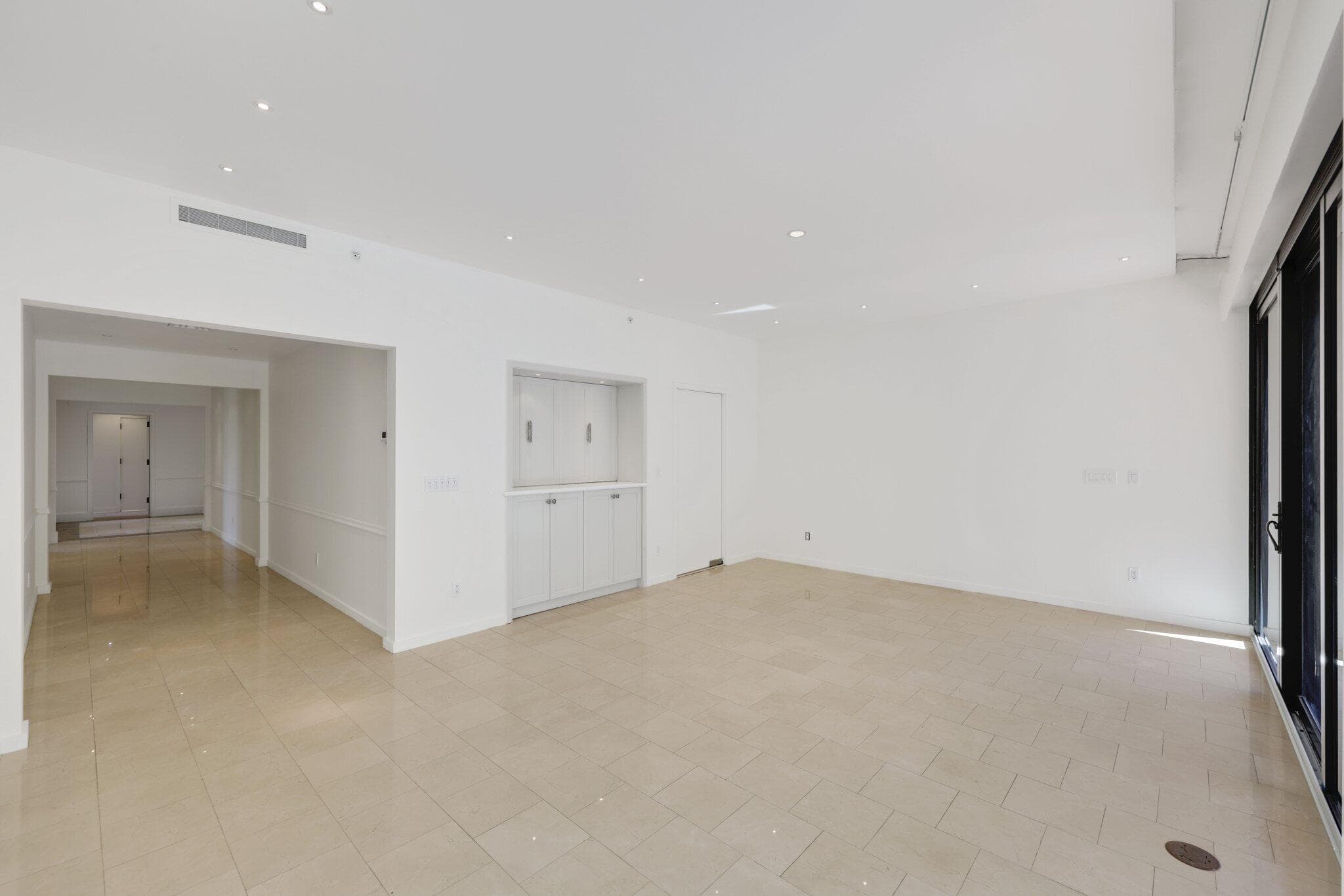 2 N Breakers Row S32, Palm Beach, FL 33480 35