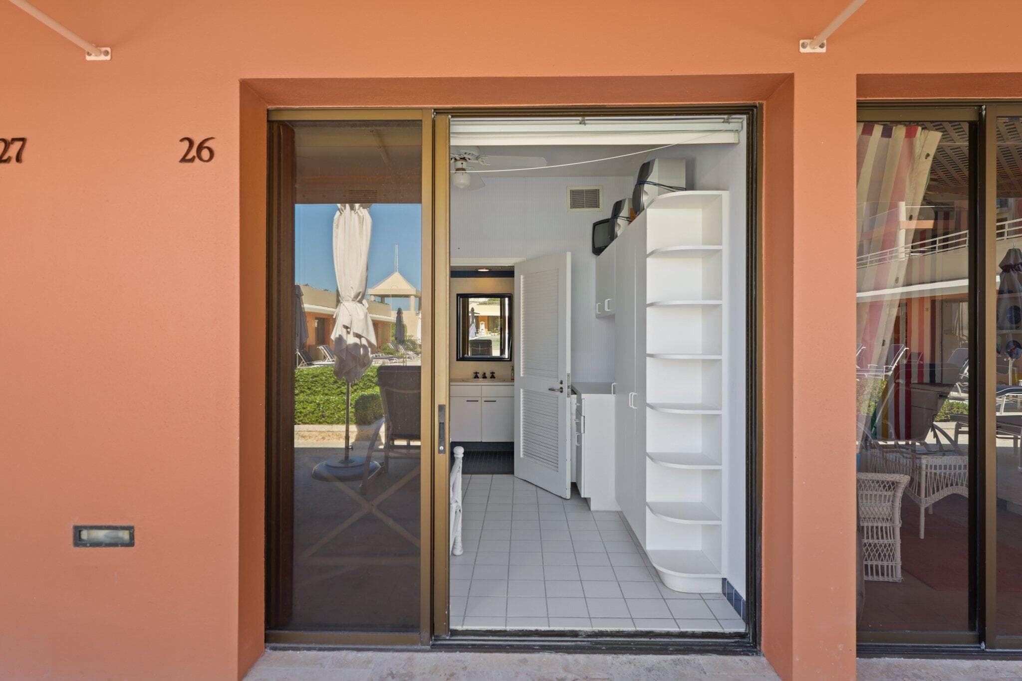 2 N Breakers Row S32, Palm Beach, FL 33480 60