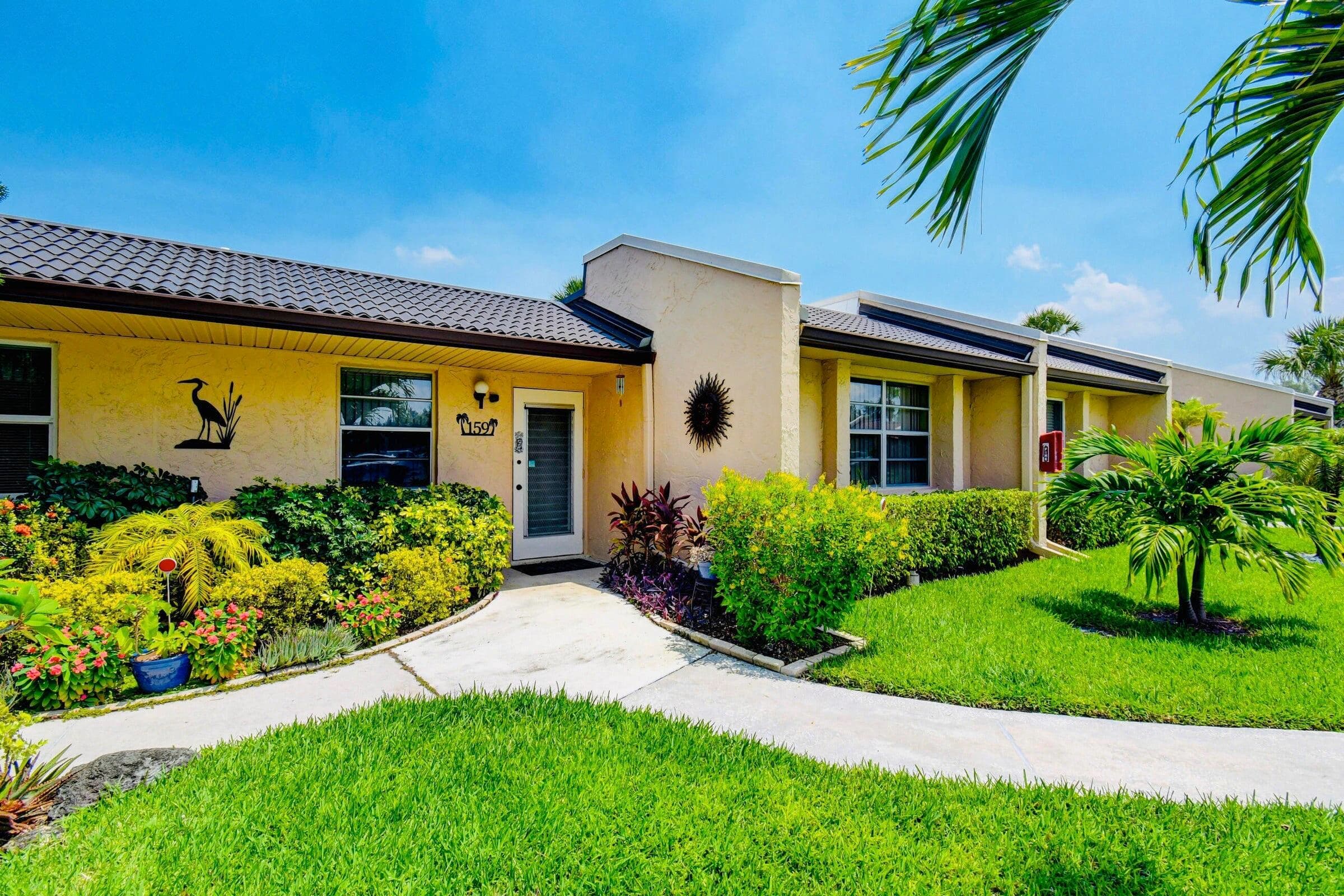 159 Lake Meryl Drive, West Palm Beach, FL 33411