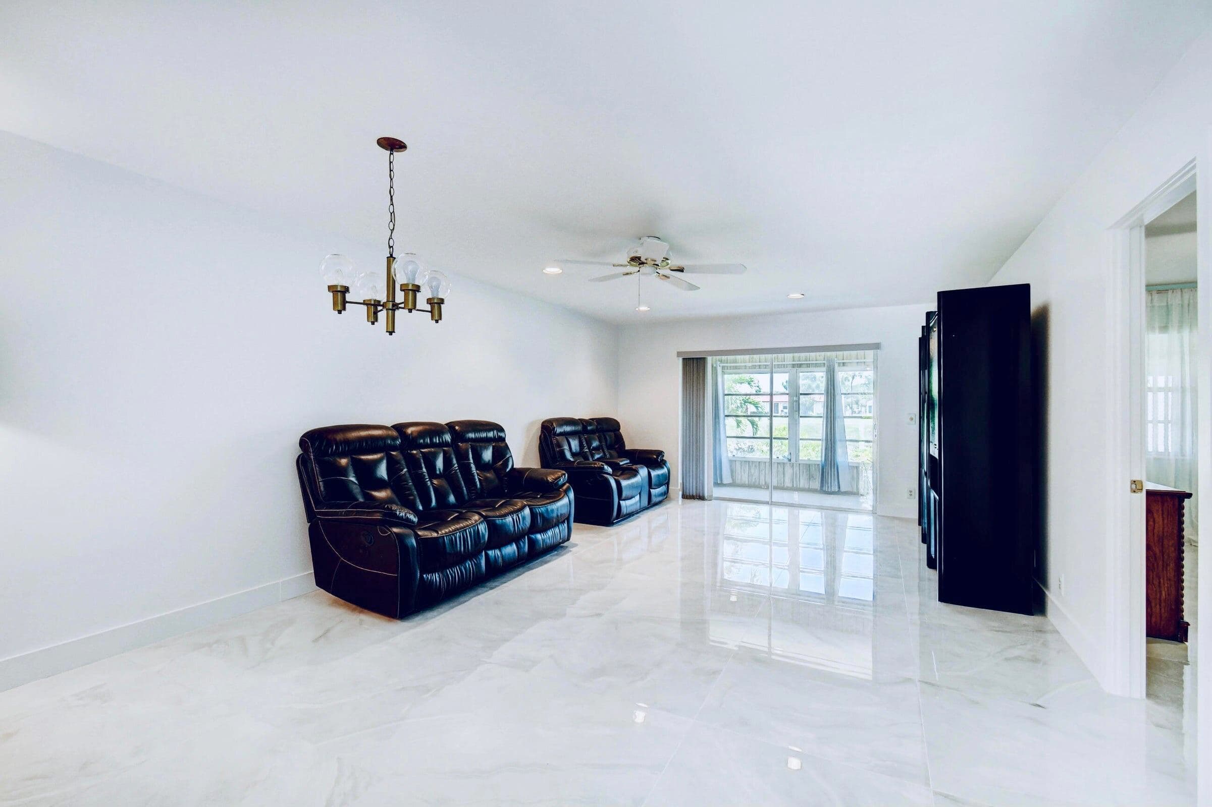 159 Lake Meryl Drive, West Palm Beach, FL 33411 11