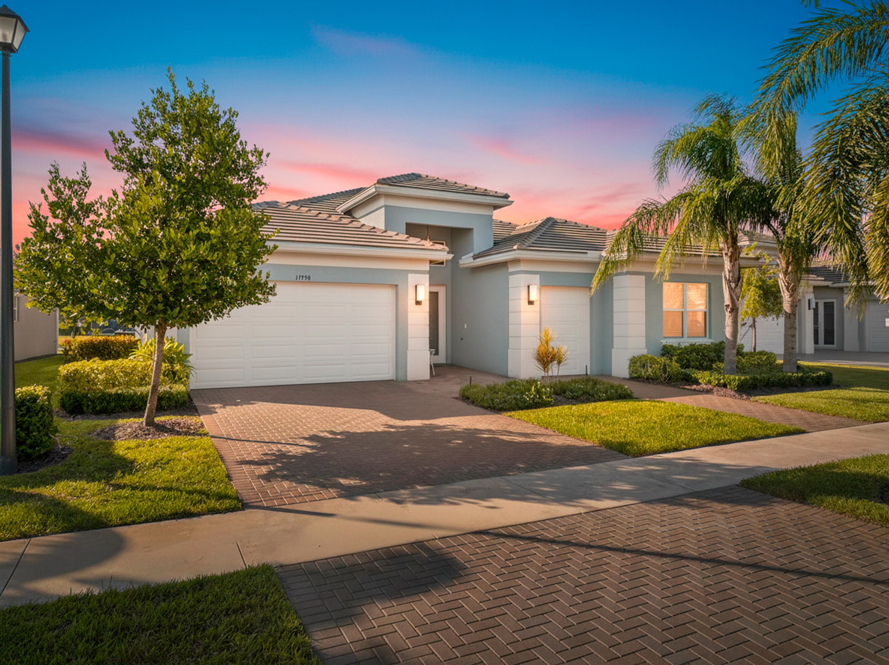 11990 SW Still Waters Avenue, Port St. Lucie, FL 34987 2