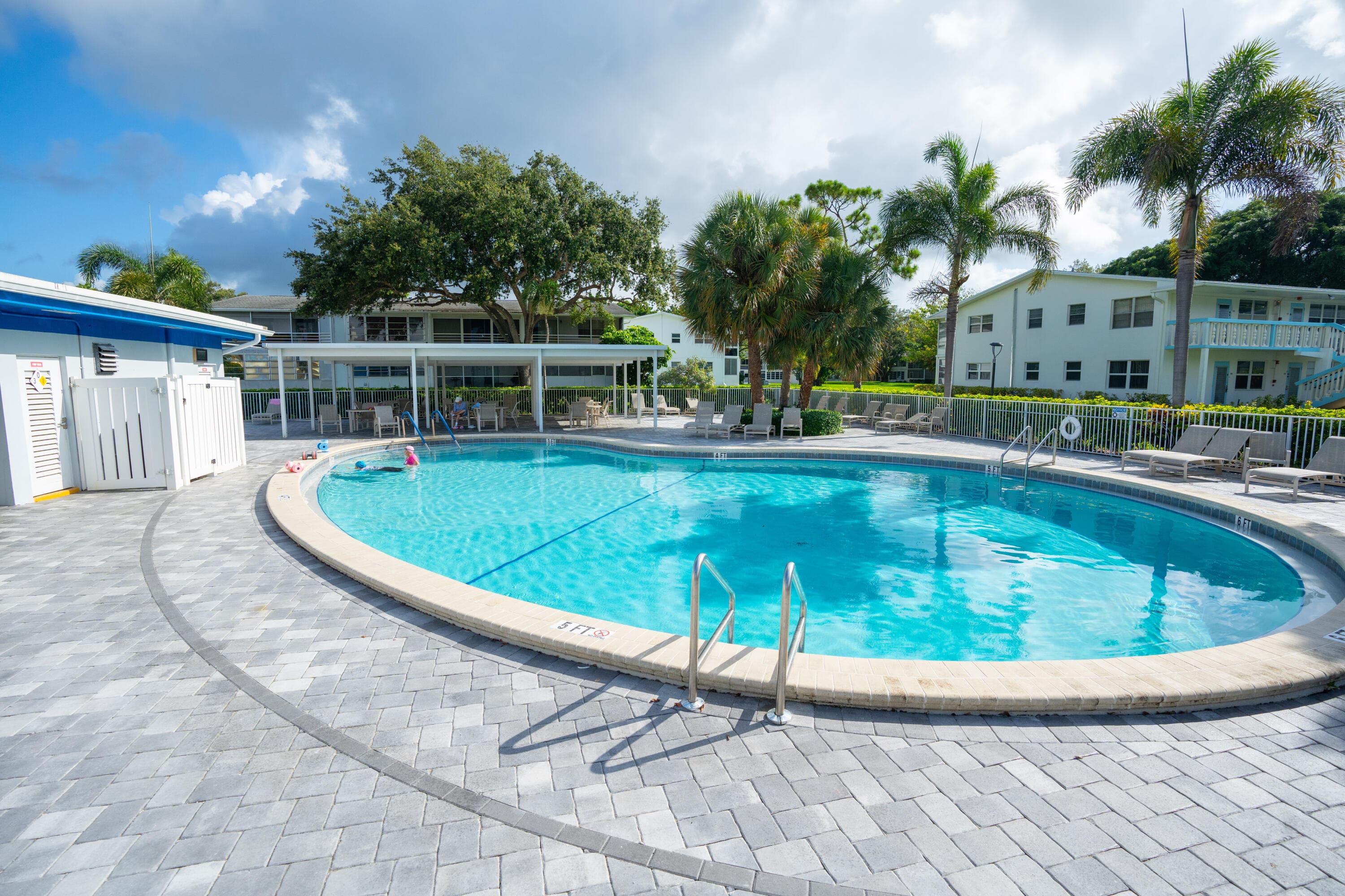 107 Prescott E, Deerfield Beach, FL 33442 25