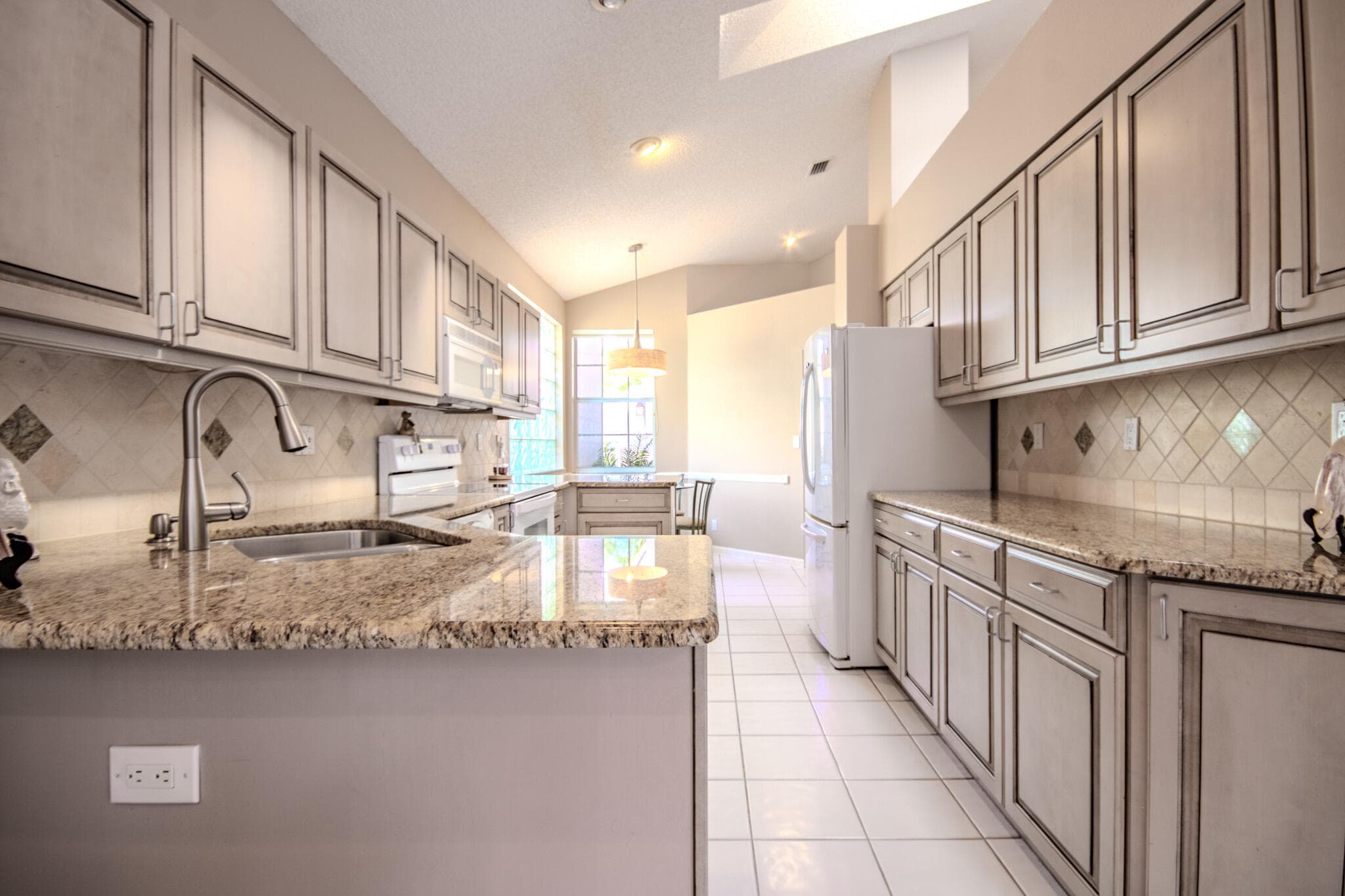 1019 Lytham Court, West Palm Beach, FL 33411 10