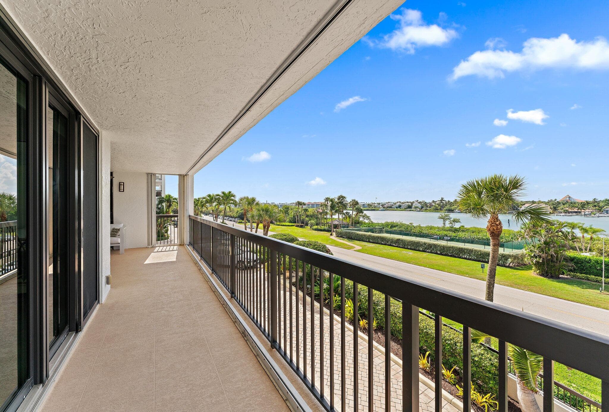 19670 Beach Road B303, Jupiter, FL 33469 23