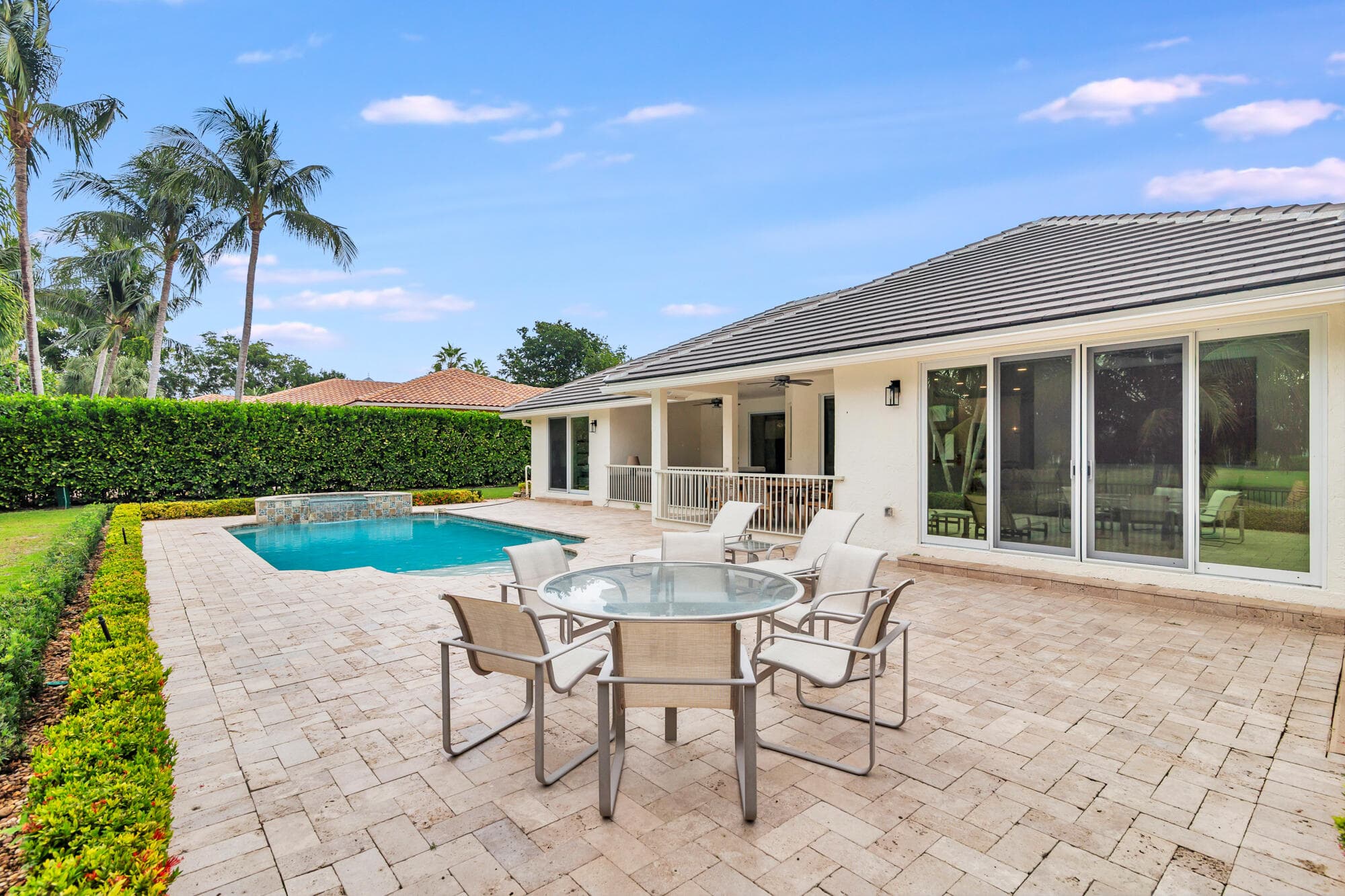 3317 Embassy Drive, West Palm Beach, FL 33401 29