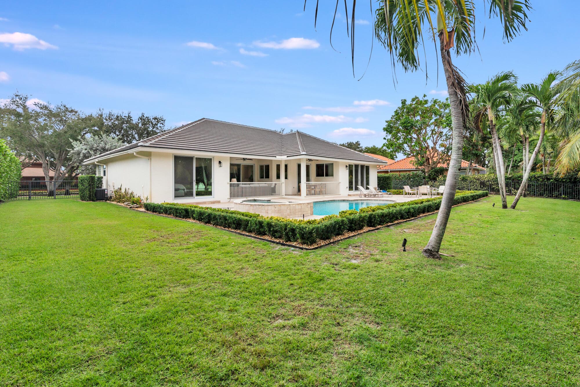 3317 Embassy Drive, West Palm Beach, FL 33401 31