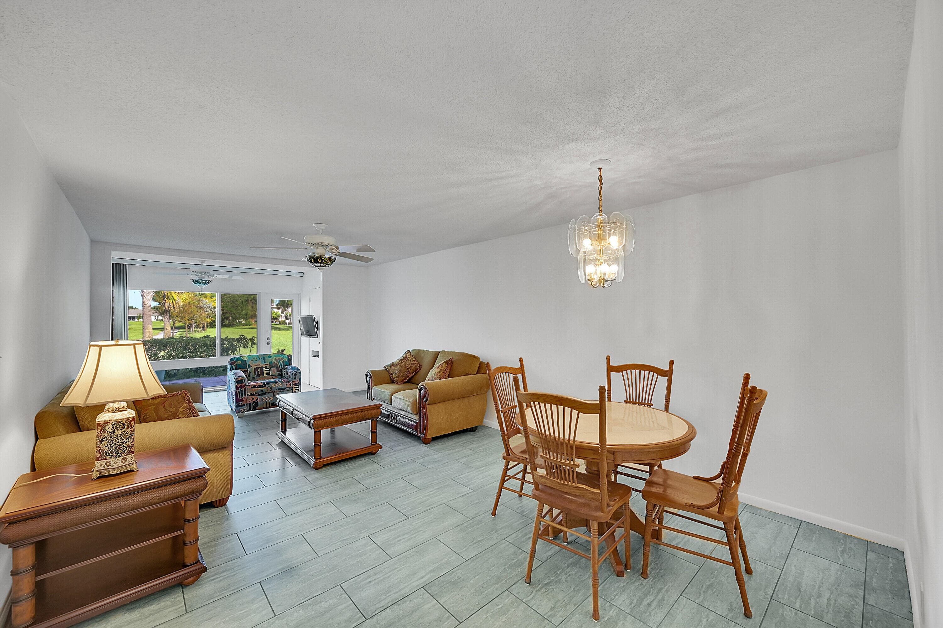 13791 Flora Place A, Delray Beach, FL 33484 12
