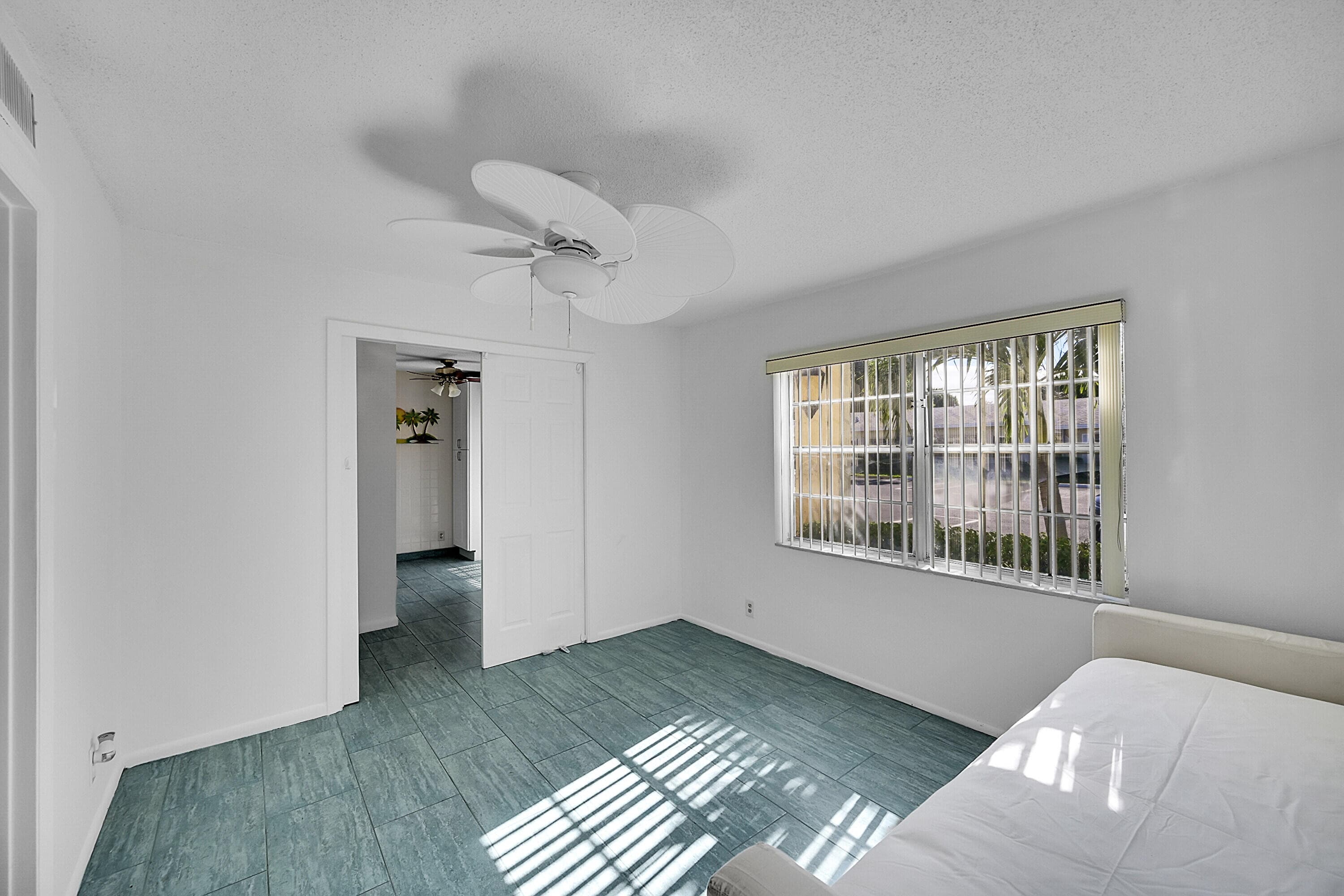 13791 Flora Place A, Delray Beach, FL 33484 25