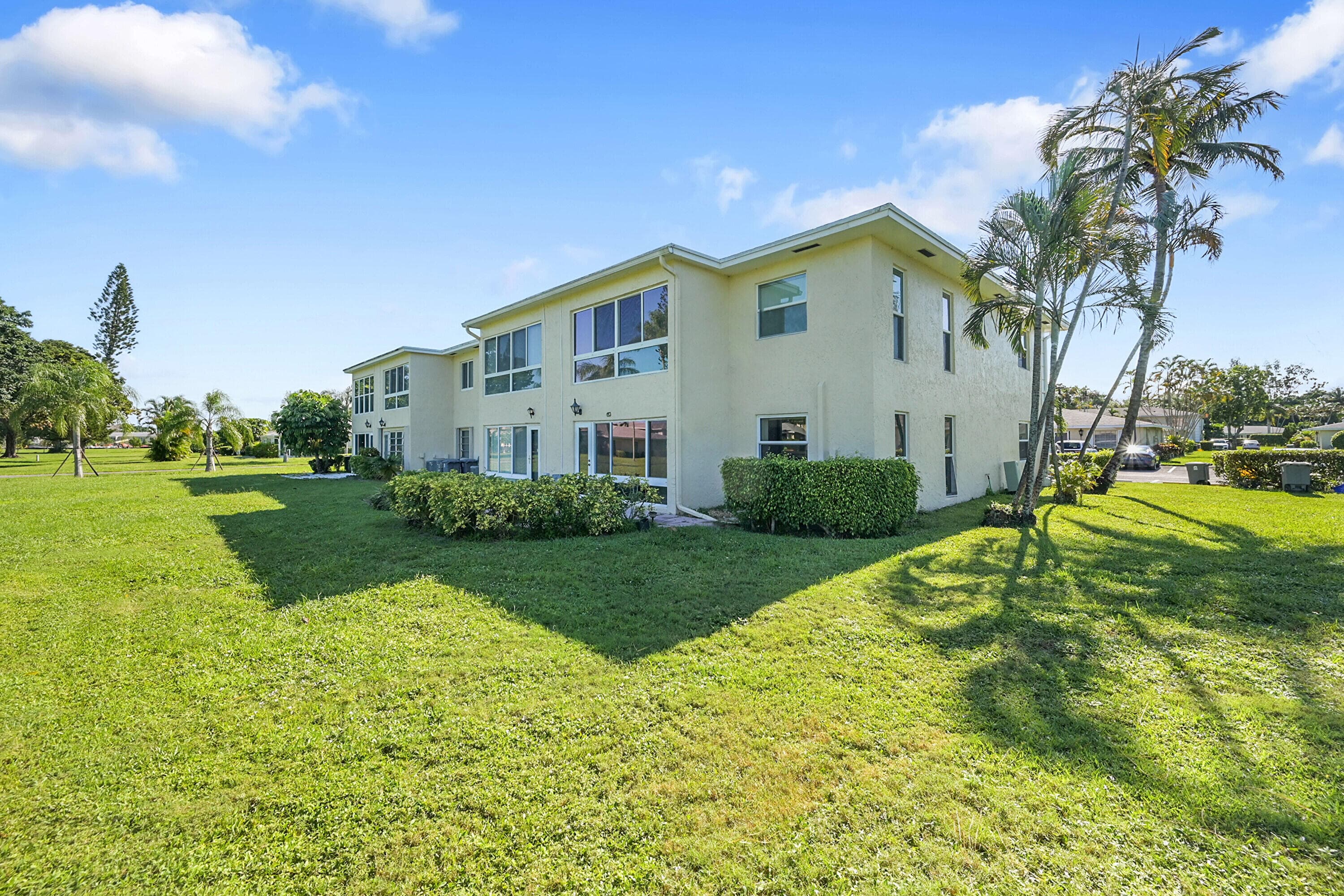 13791 Flora Place A, Delray Beach, FL 33484 29