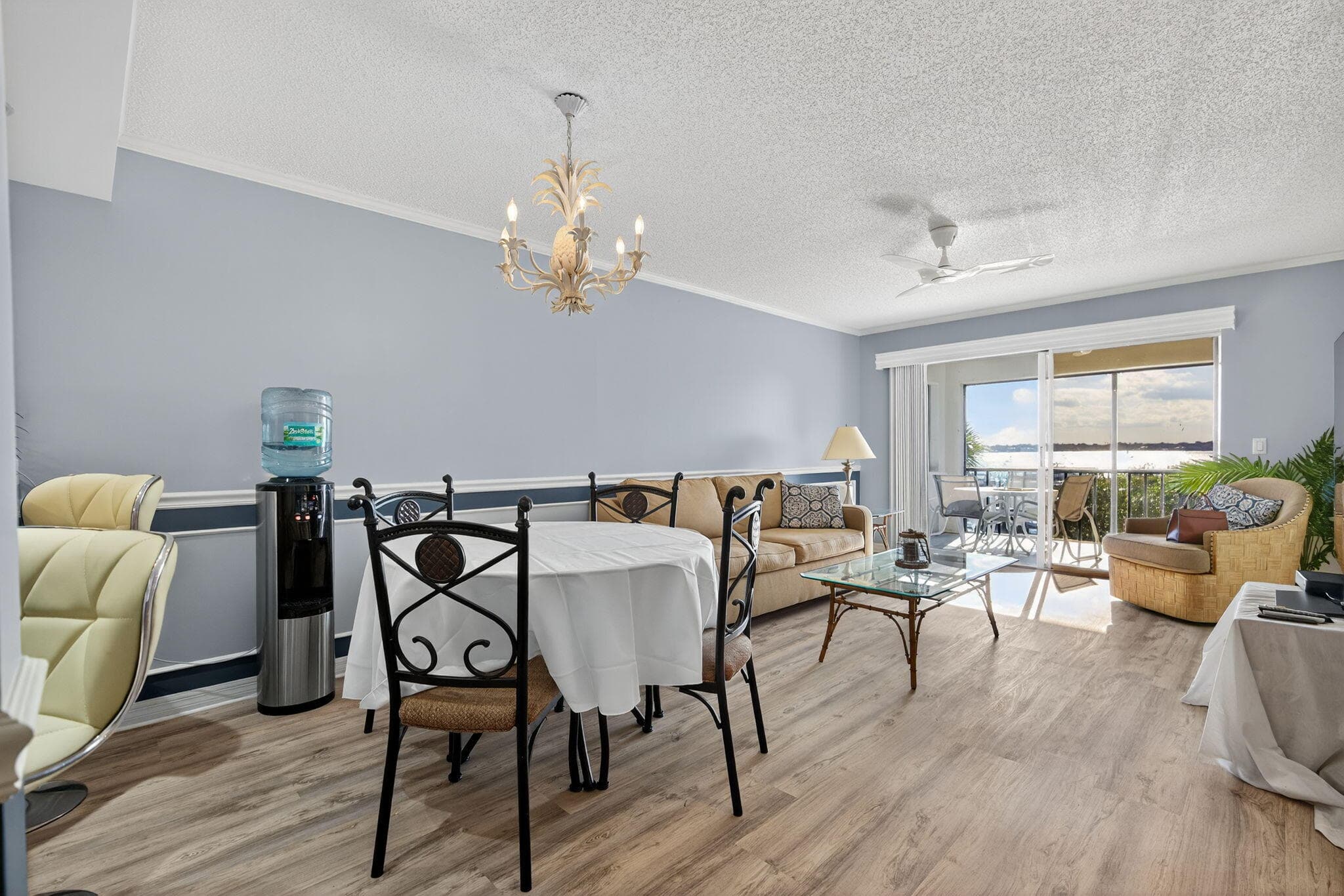 390 NE Edgewater Drive 403, Stuart, FL 34996 8