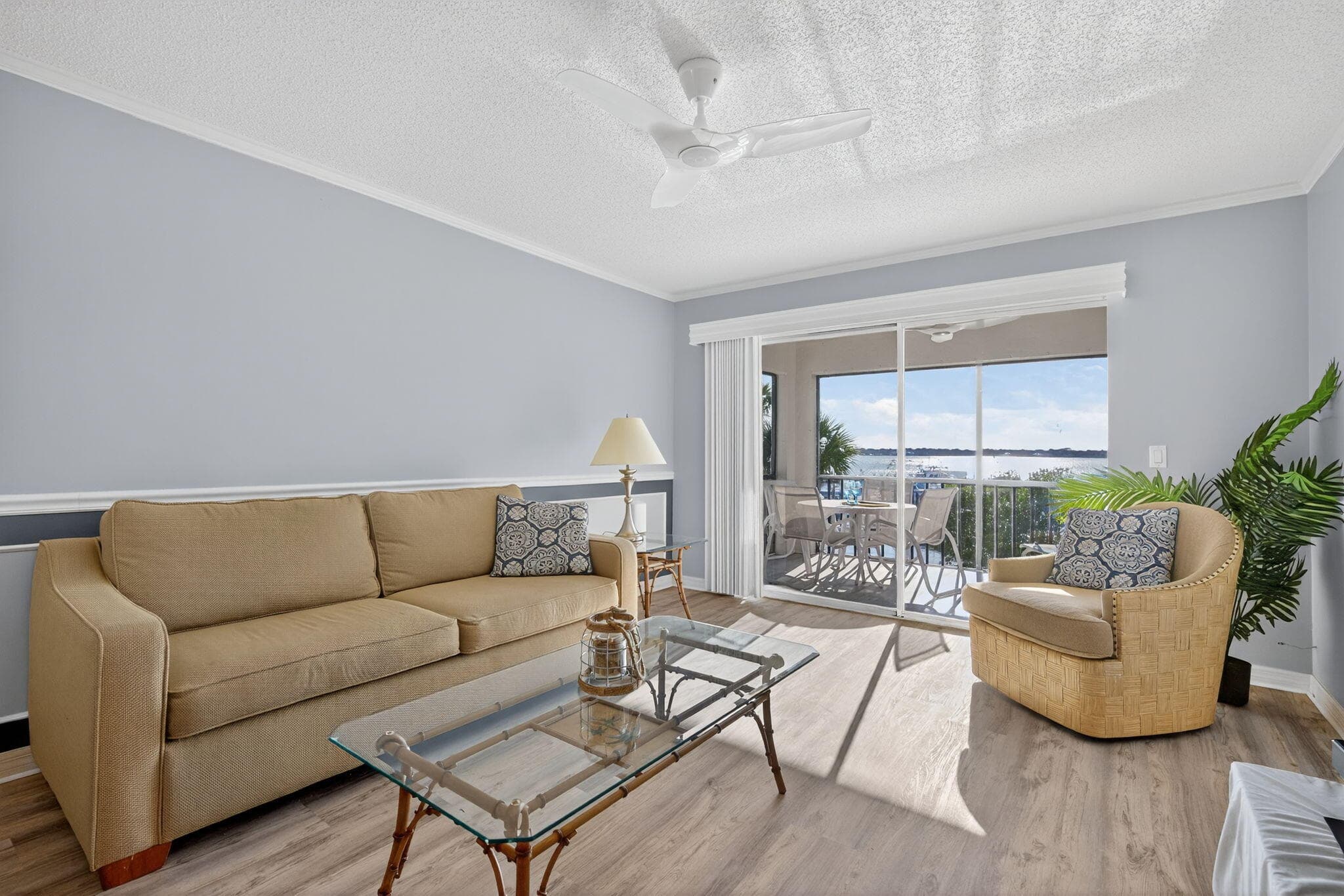 390 NE Edgewater Drive 403, Stuart, FL 34996 6
