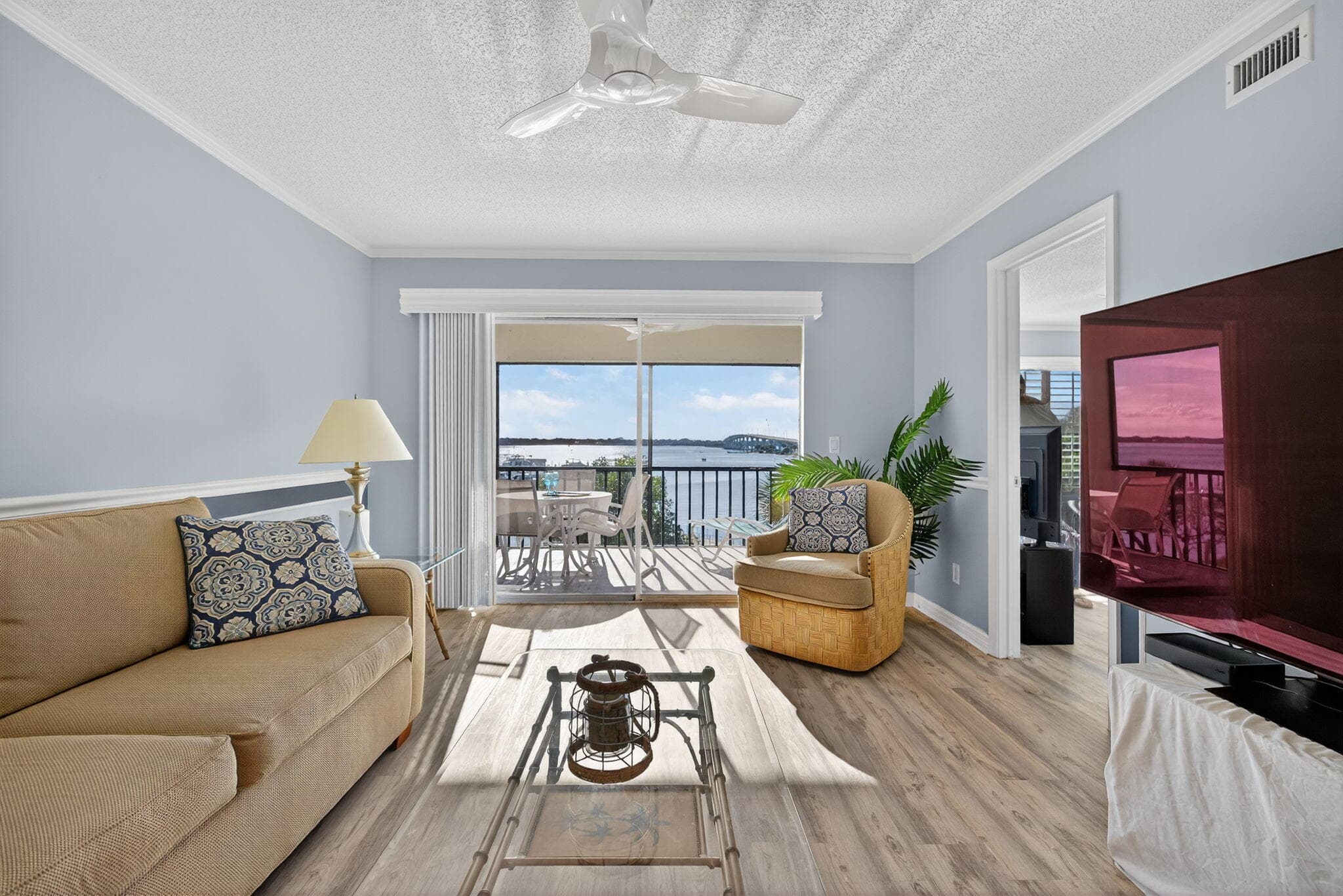 390 NE Edgewater Drive 403, Stuart, FL 34996 5