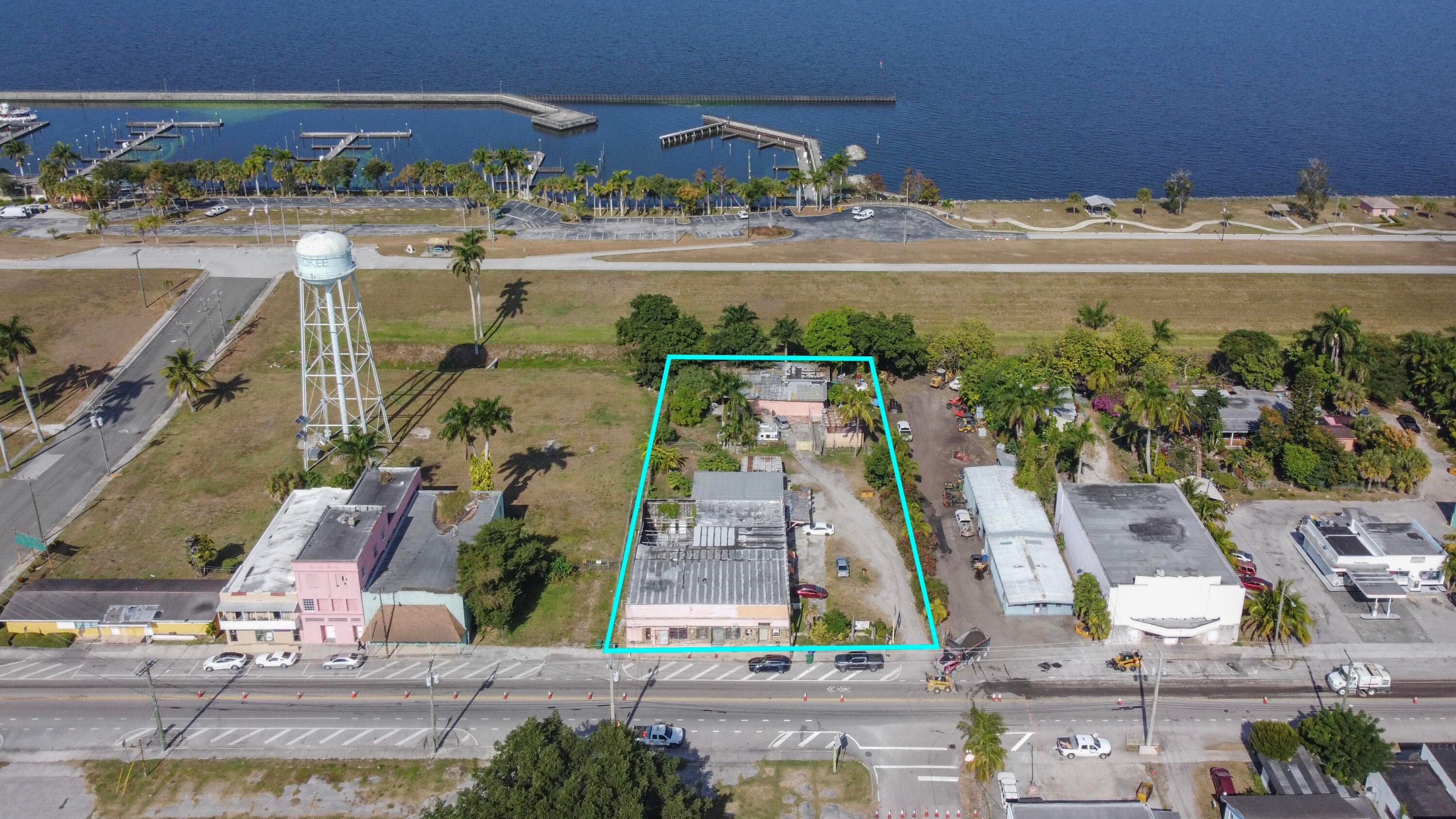 185 E Main Street, Pahokee, FL 33476 7