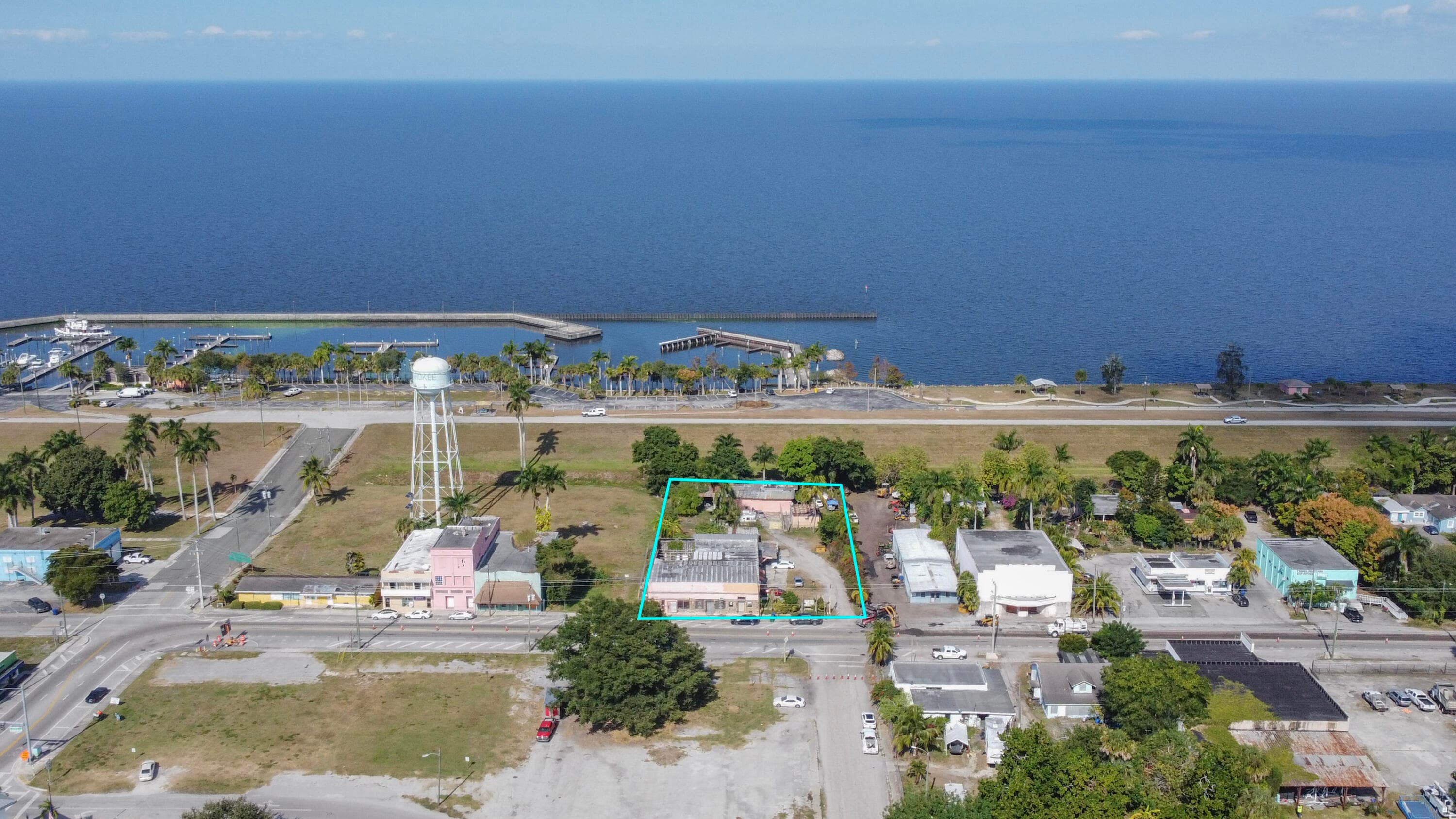 185 E Main Street, Pahokee, FL 33476 9
