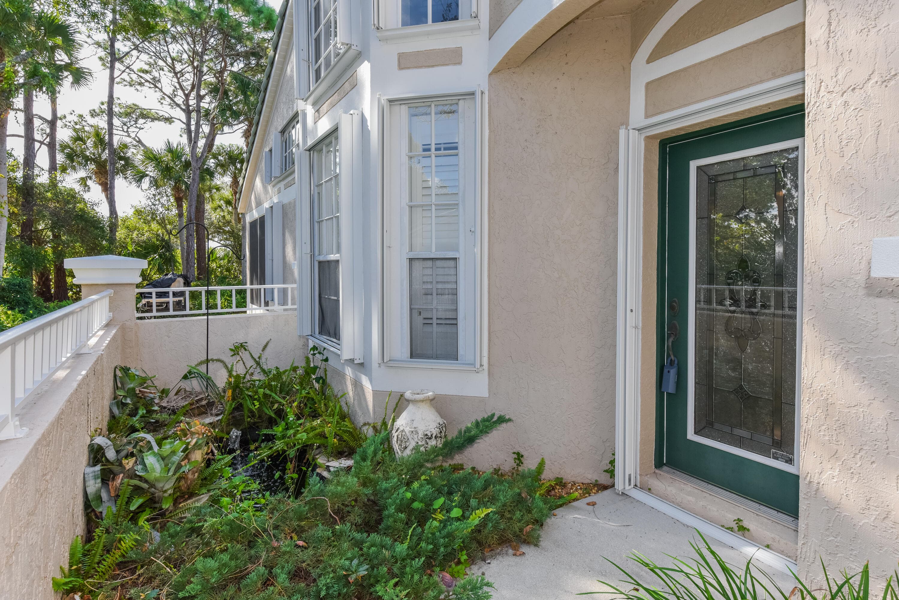 1567 SW Harbour Isles Circle, Port St. Lucie, FL 34986 3