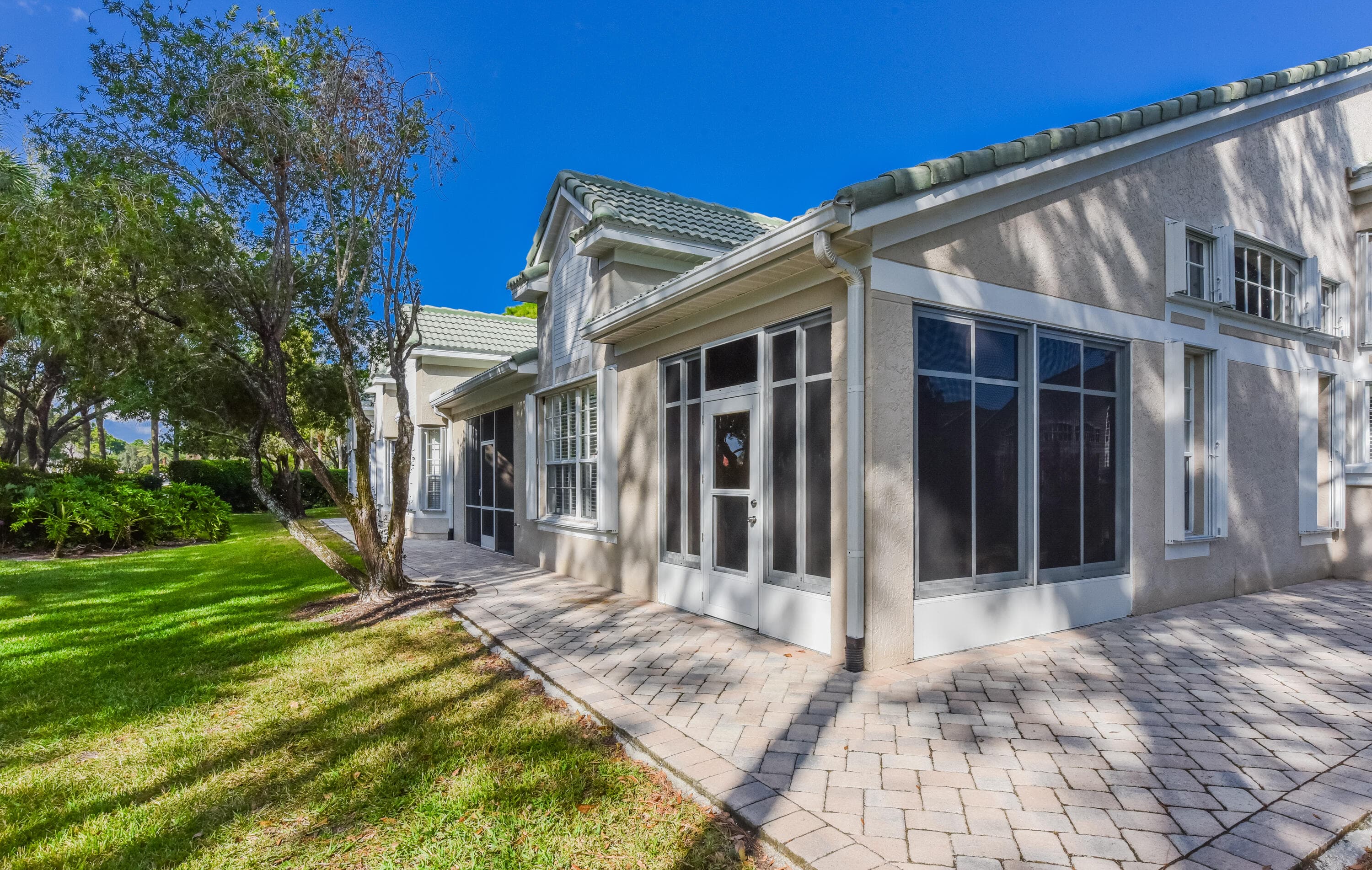 1567 SW Harbour Isles Circle, Port St. Lucie, FL 34986 28