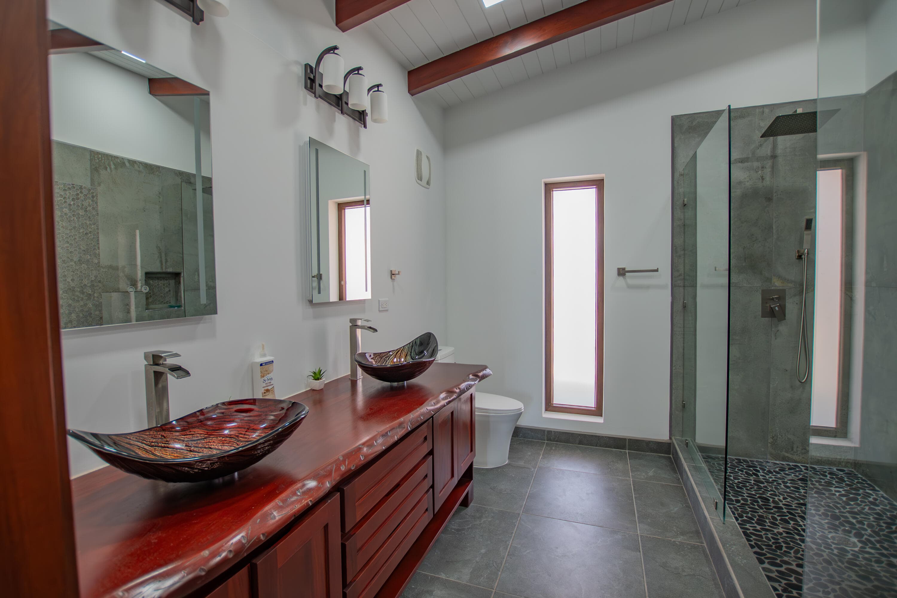 238 Placencia Road 13