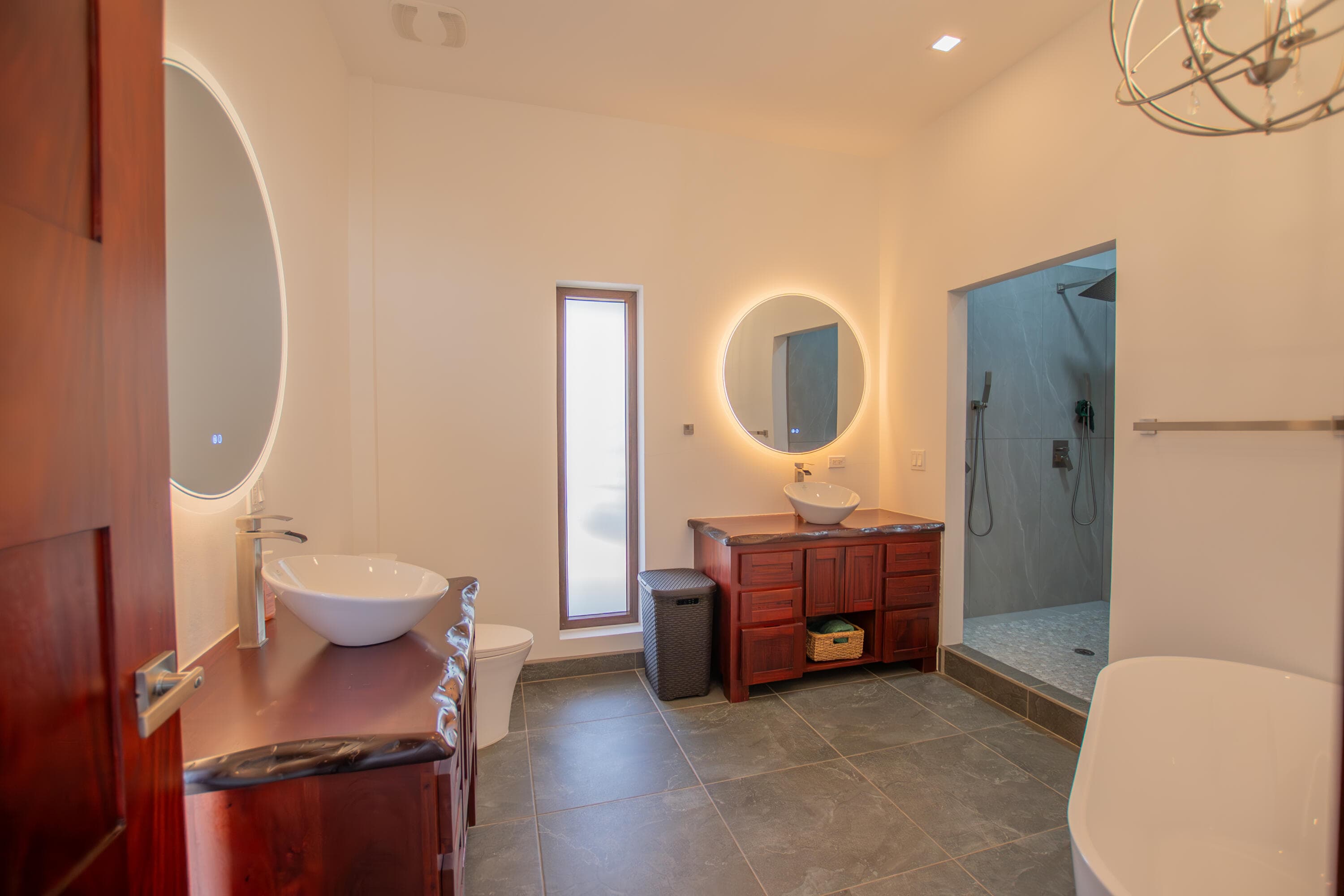 238 Placencia Road 16