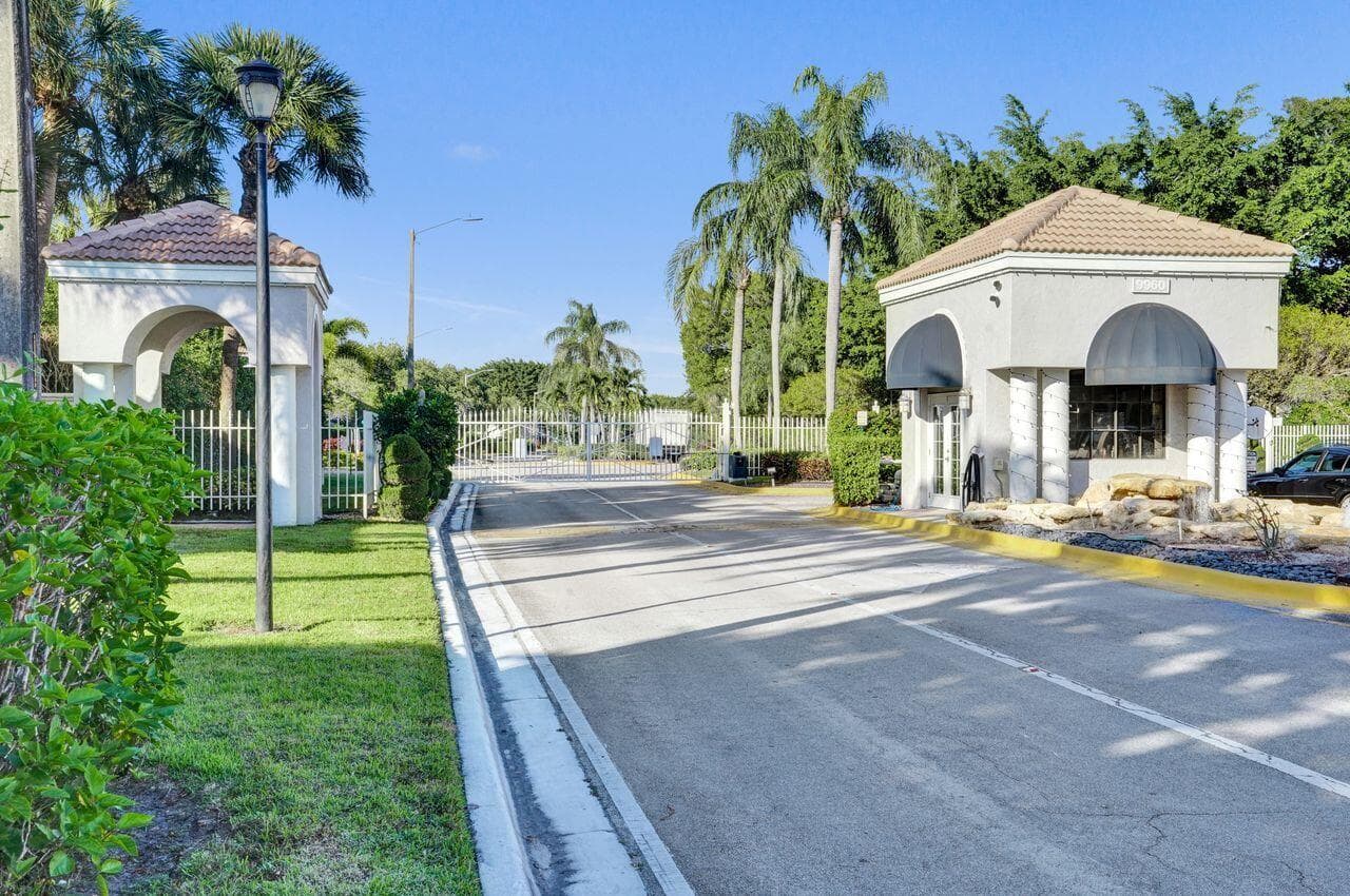 5415 Verona Drive I, Boynton Beach, FL 33437 48